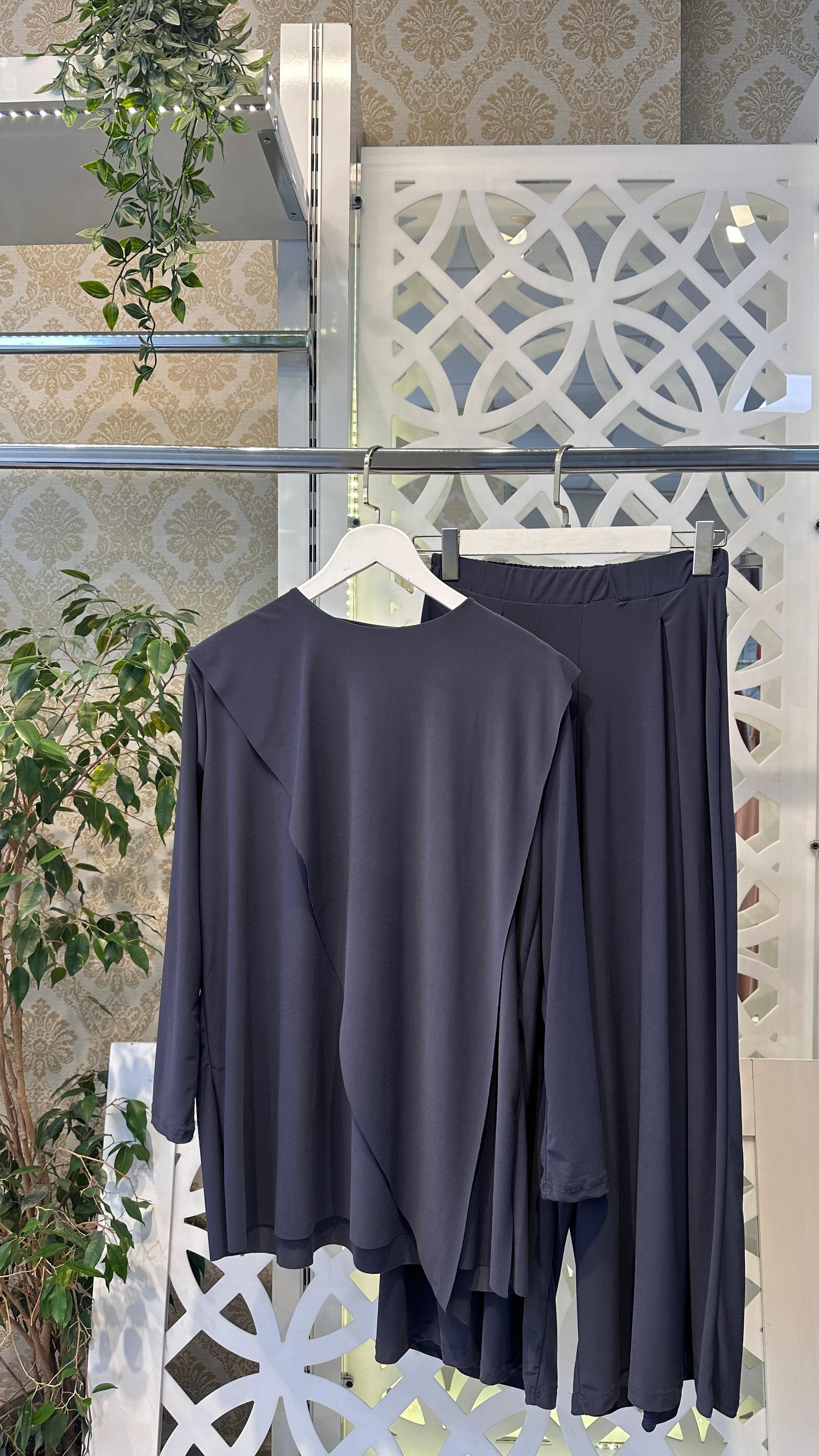 ÇAPRAZ MODEL PANTOLONLU TAKIM  - antrasit