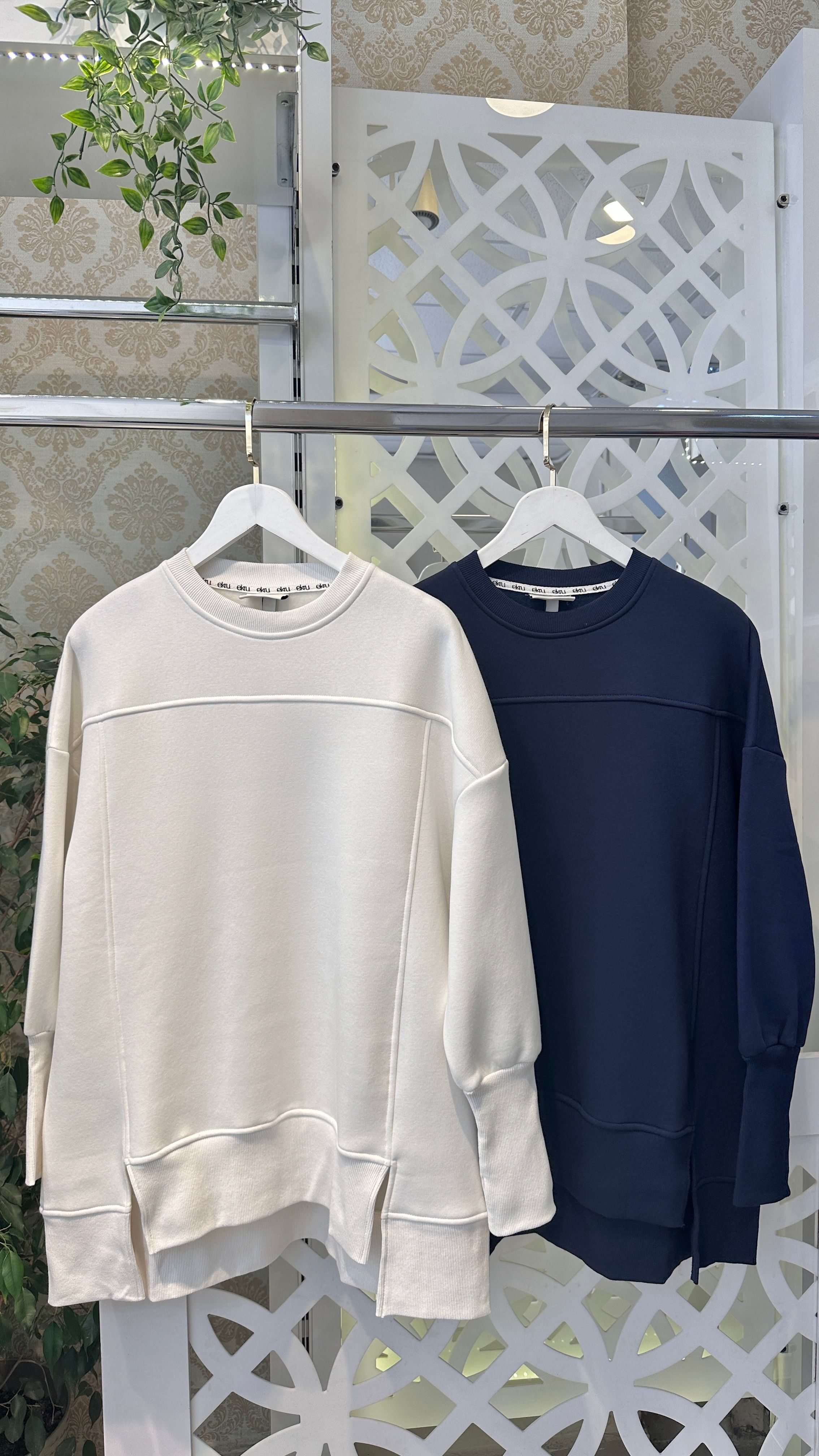 Parmak geçmeli sweat