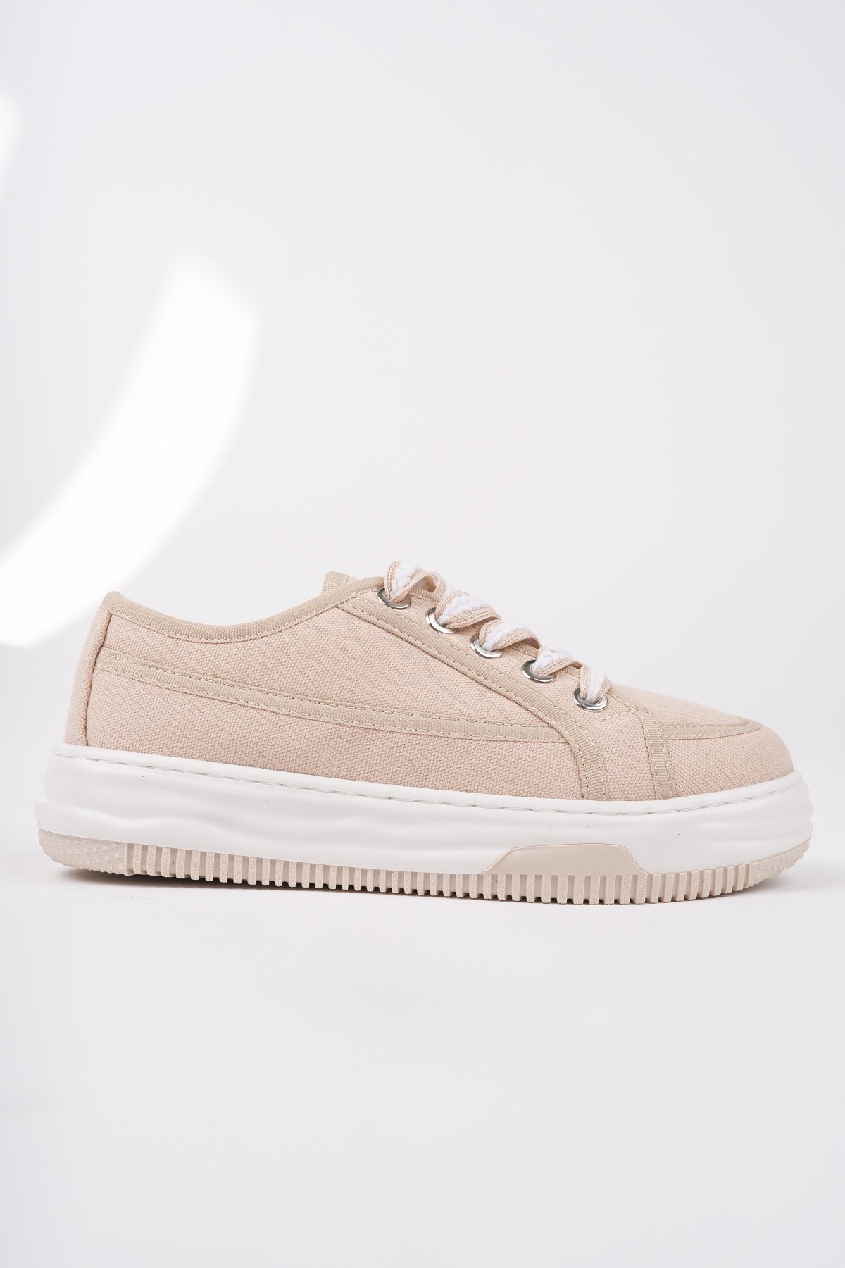 Muggo CARİNA Kalın Taban Bağcıklı Kadın Günlük Sneaker Spor Ayakkabı