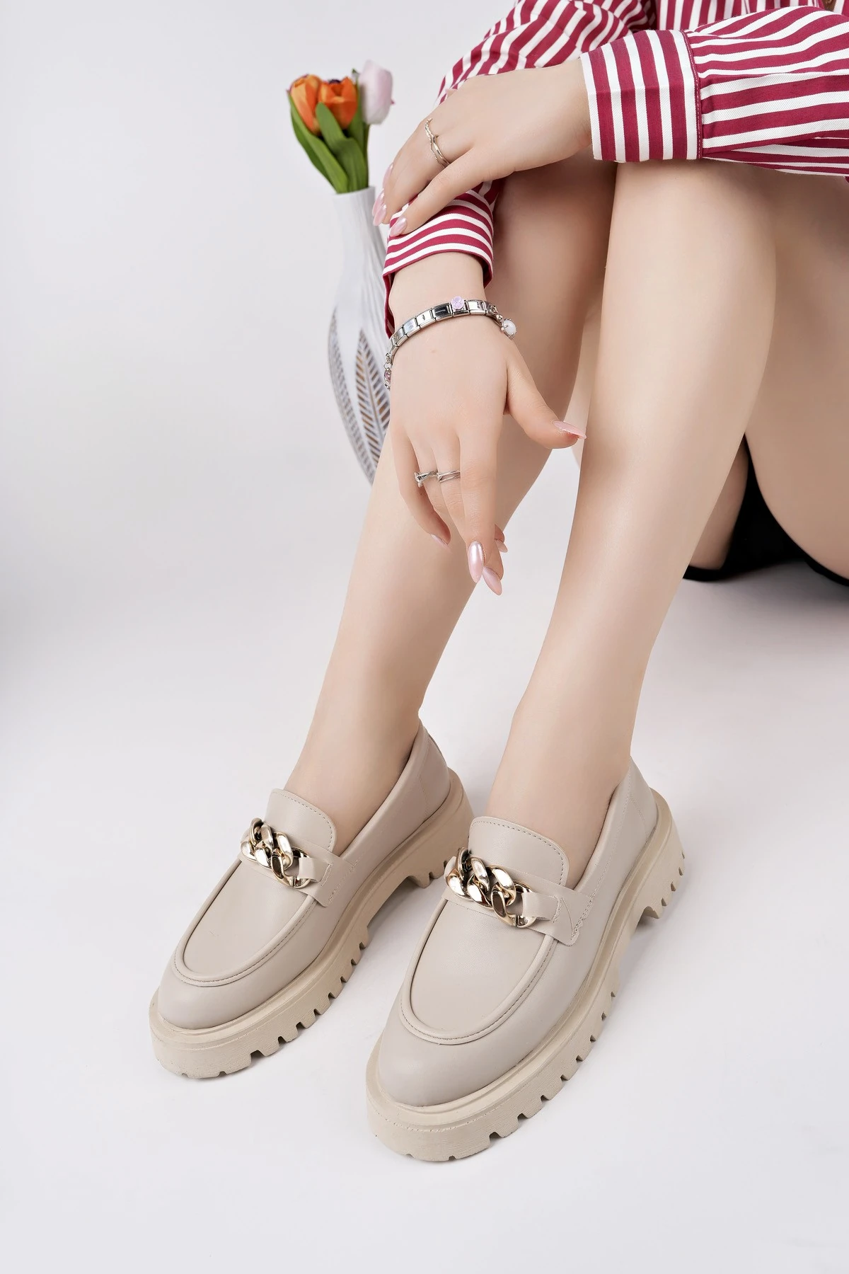 Muggo DAİLY Kalın Taban Tokalı Günlük Casual Makosen Kadın Loafer Ayakkabı