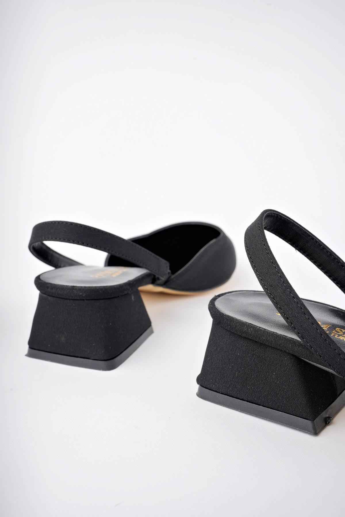 Muggo MİRANDA Garantili Arkası Açık Bilek Detaylı Kısa Topuklu Kadın Ayakkabı