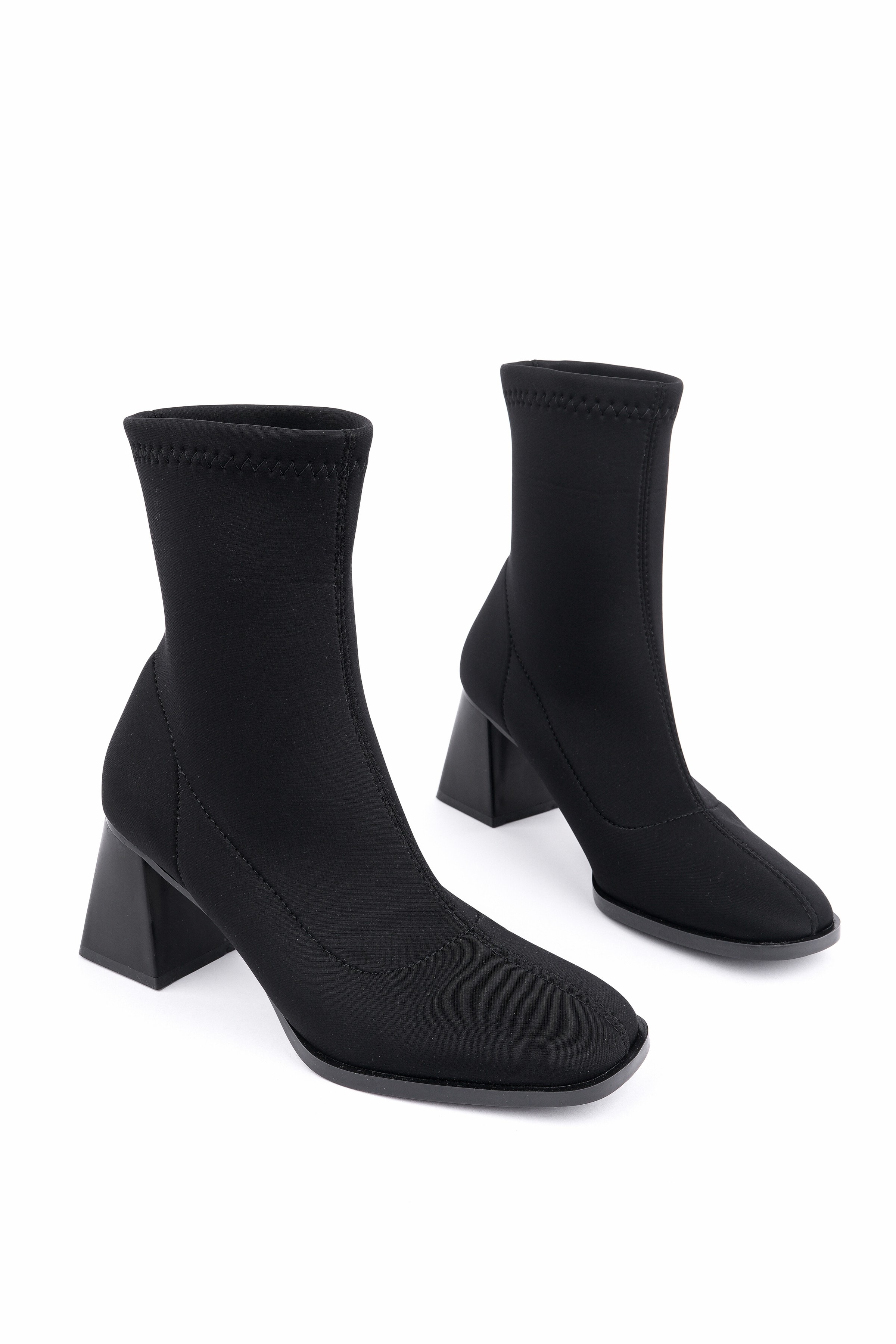 Muggo CRYON Küt Burun Kalın Topuklu Kadın Streç Bot