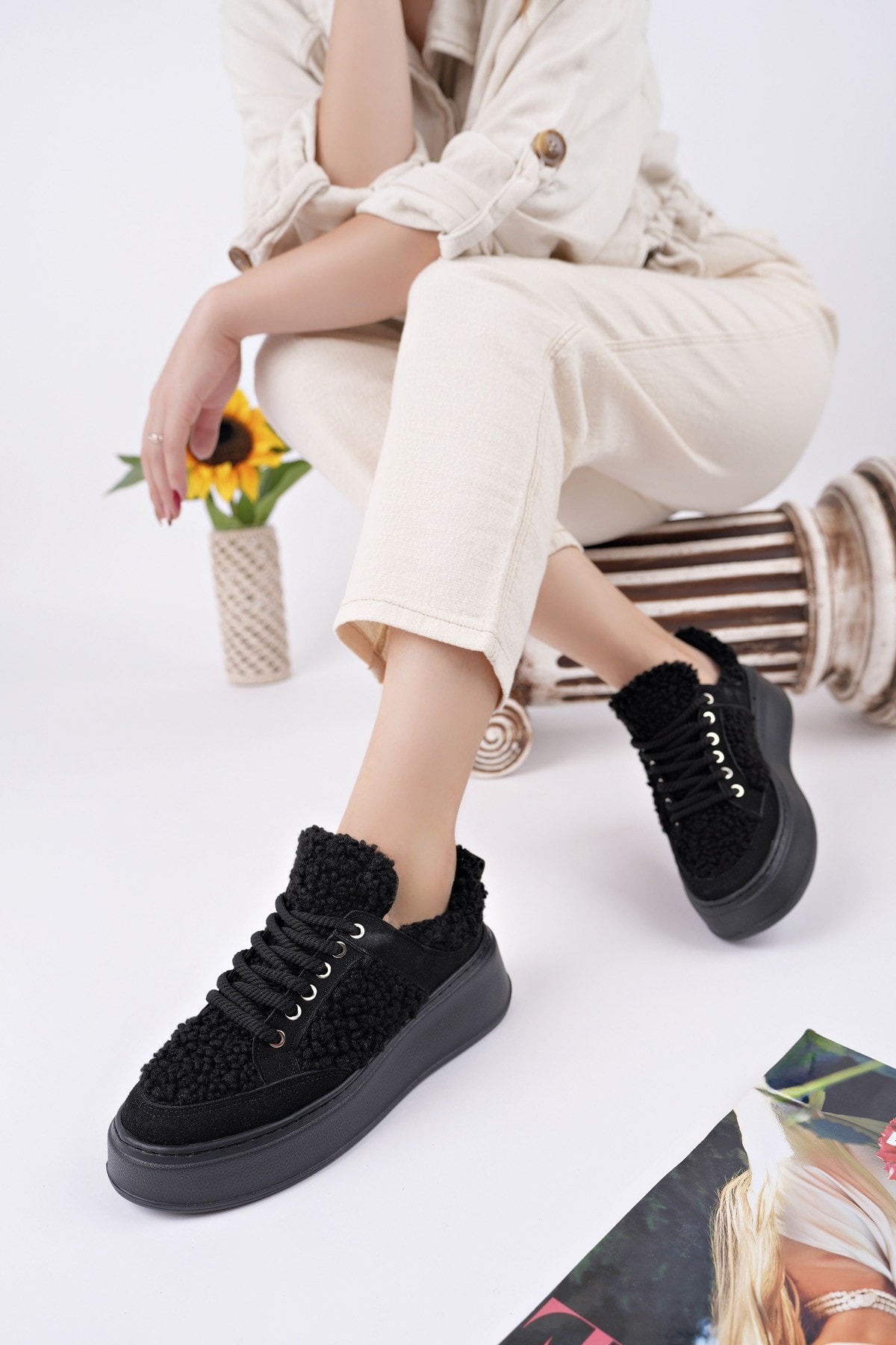 Muggo FLEECY Kalın Taban Bağcıklı Peluş Detaylı Kadın Kışlık Sneaker Spor Ayakkabı