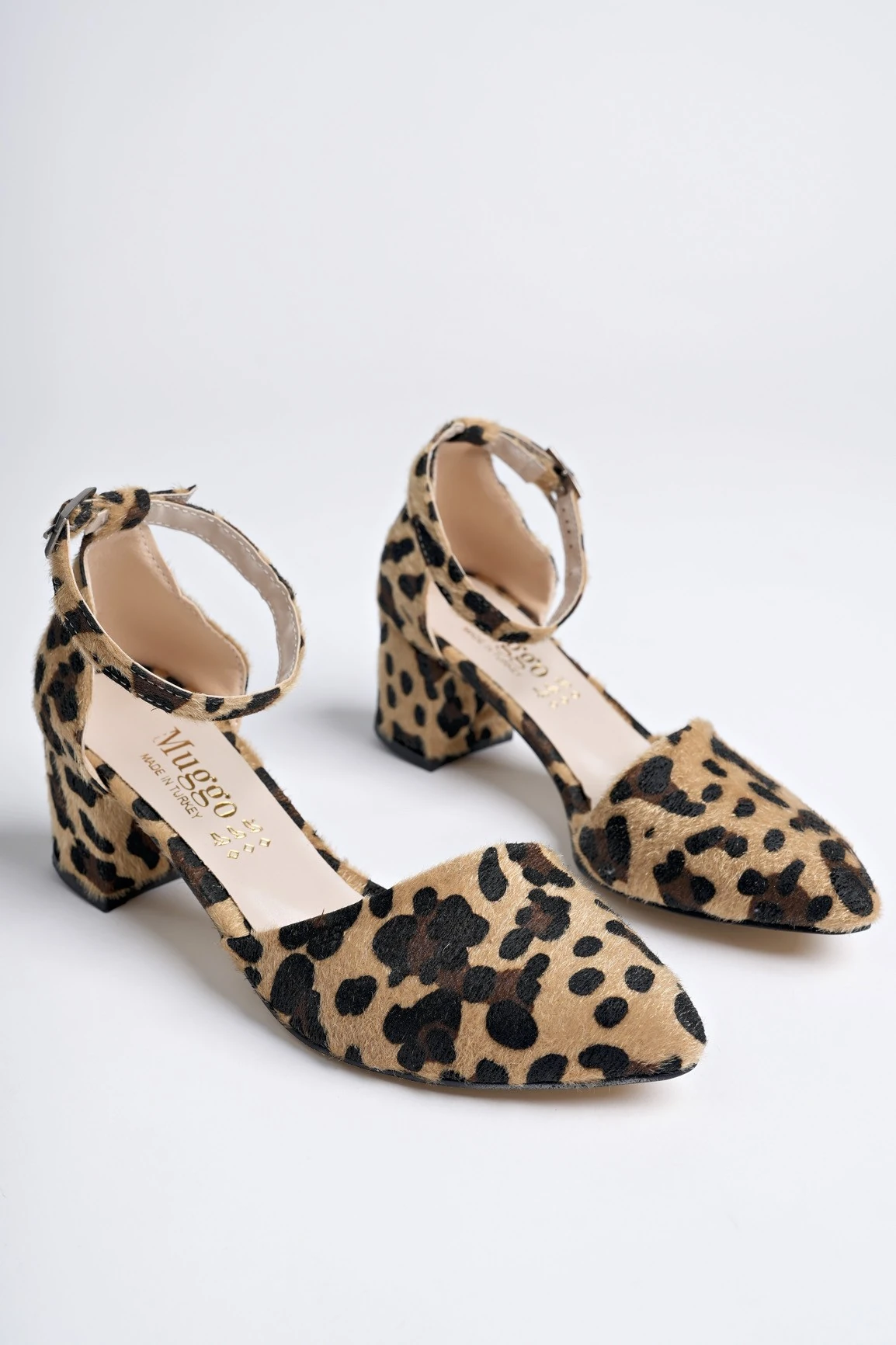 Muggo W708 Garantili Kadın Klasik Günlük Tarz Şık ve Rahat Topuklu Ayakkabı