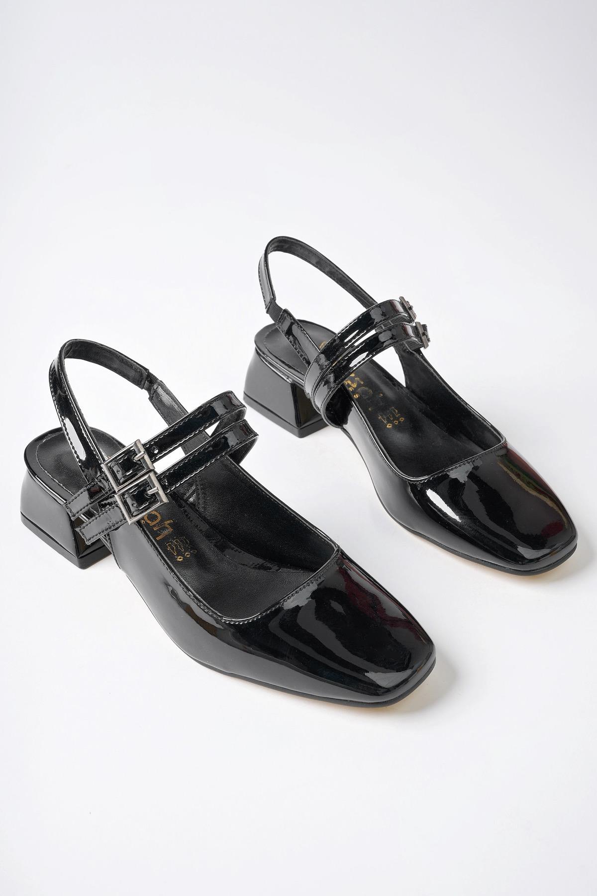 Muggo JANE Garantili Arkası Açık Kare Burunlu Kadın Günlük Kısa Topuklu Ayakkabı