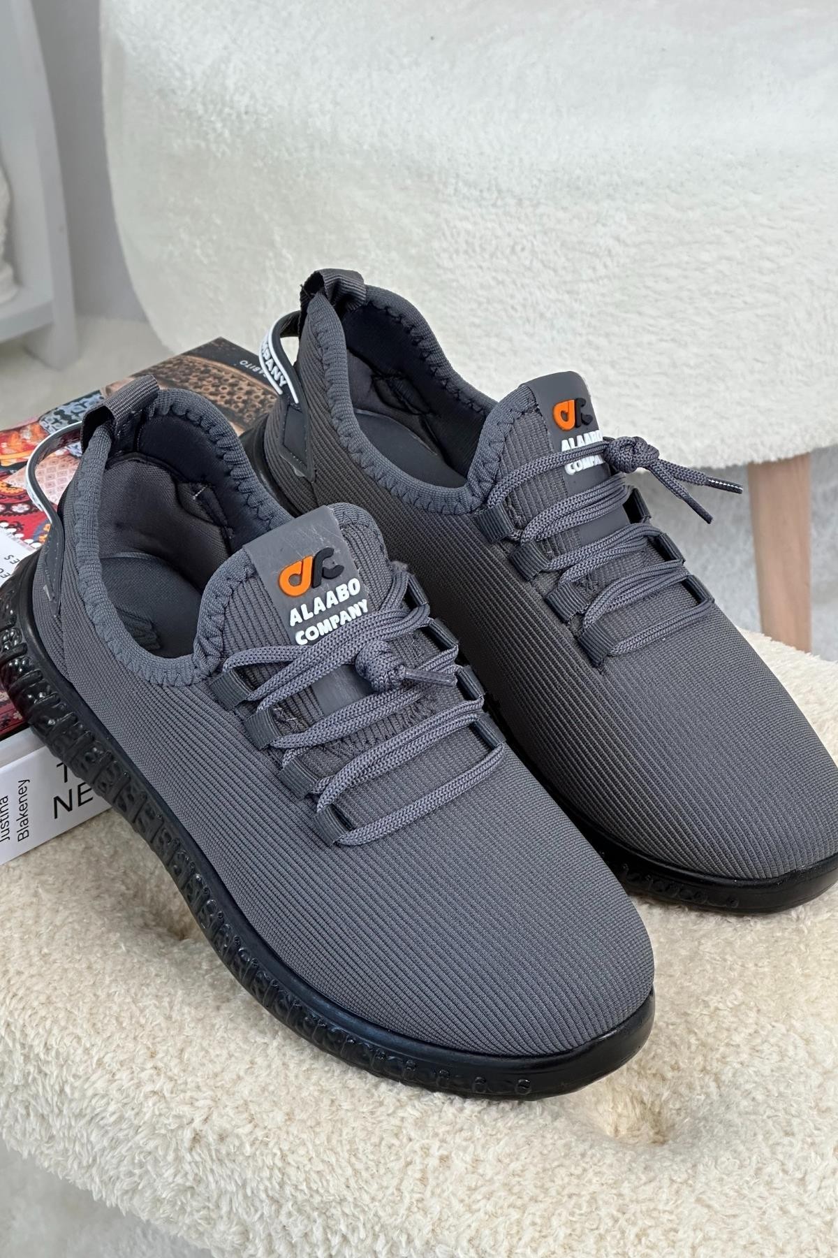 Muggo YUKON Unisex Ortopedik Günlük Garantili Yürüyüş Koşu Sneaker Spor Ayakkabı - FÜME