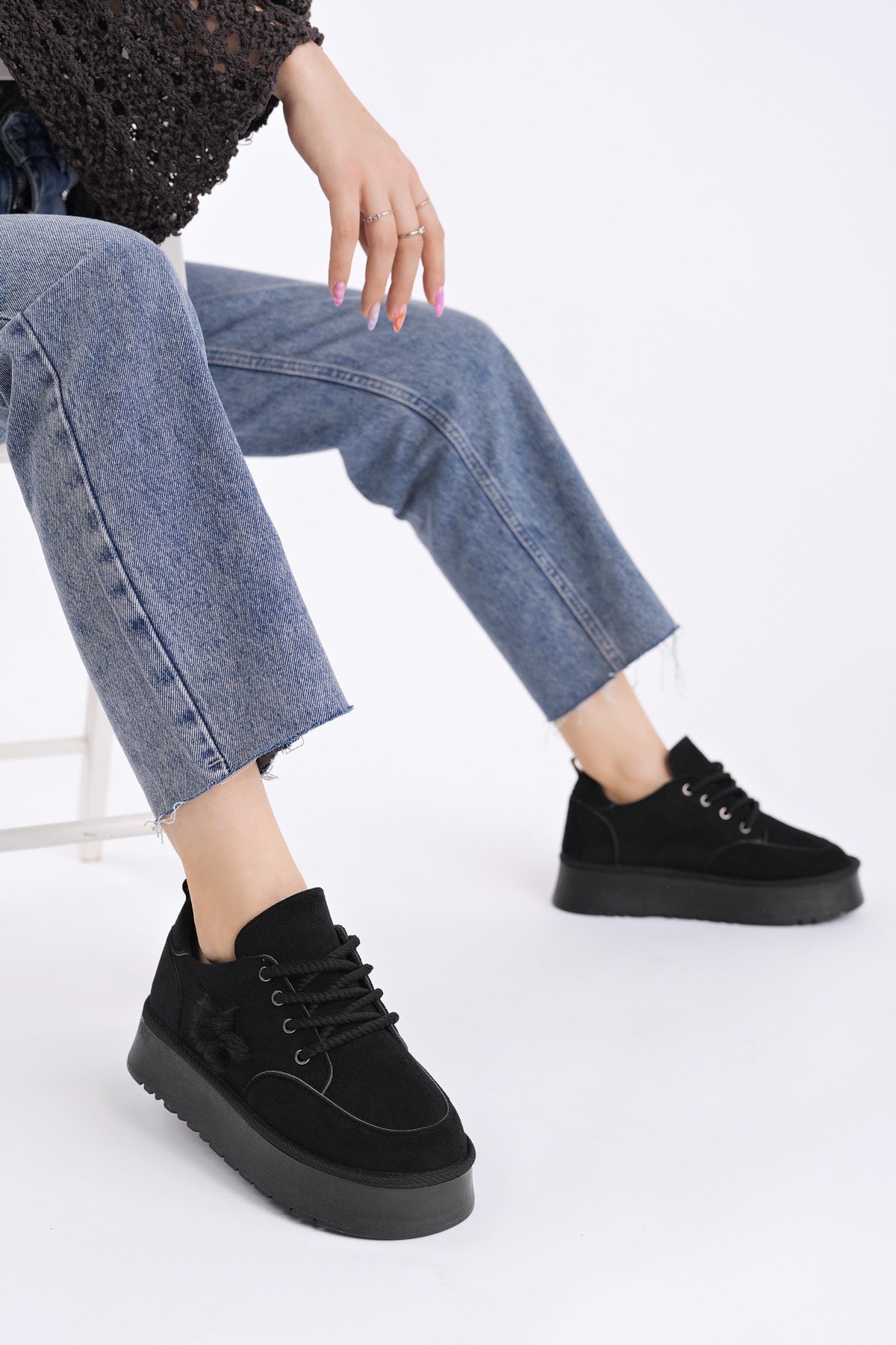 Muggo KOZMOS Kalın Taban Bağcıklı Yıldız Detaylı Kadın Kışlık Sneaker Spor Ayakkabı
