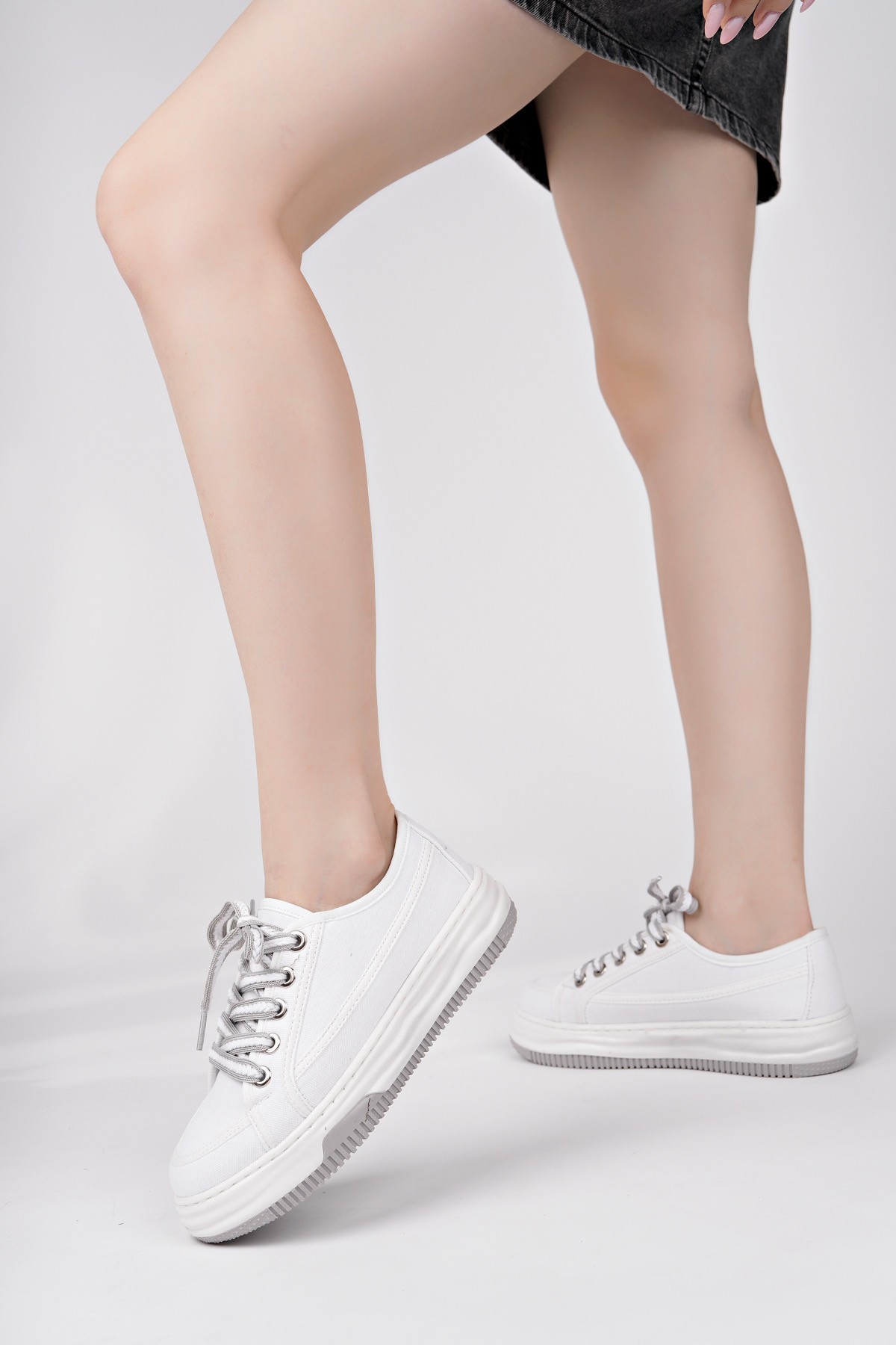 Muggo CARİNA Kalın Taban Bağcıklı Kadın Günlük Sneaker Spor Ayakkabı