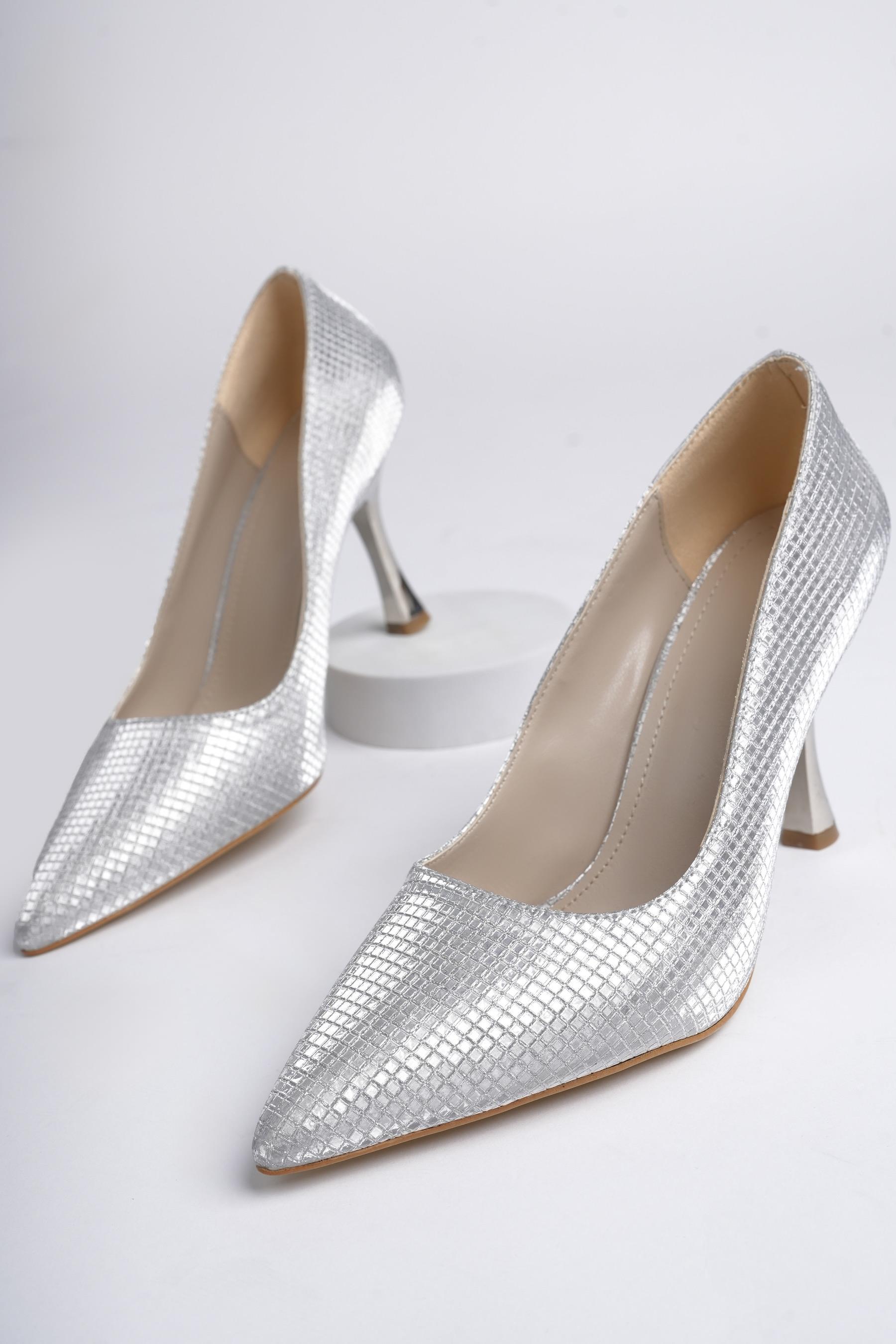 Muggo YOWEL Garantili Sivri Burun Kadın Topuklu Stiletto Ayakkabı