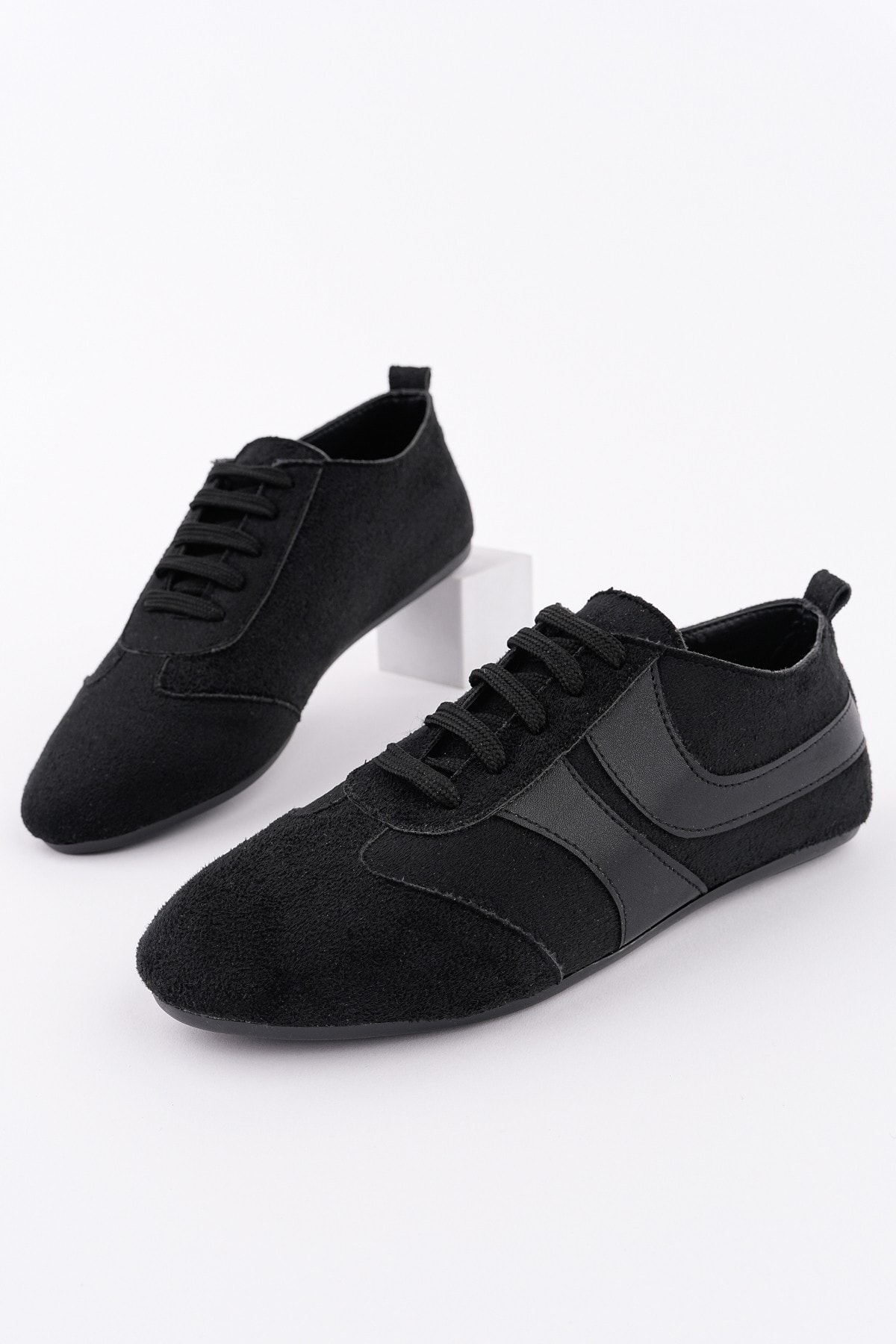 Muggo VİBE Bağcıklı Günlük Kadın Sneaker Spor Ayakkabı - SİYAH
