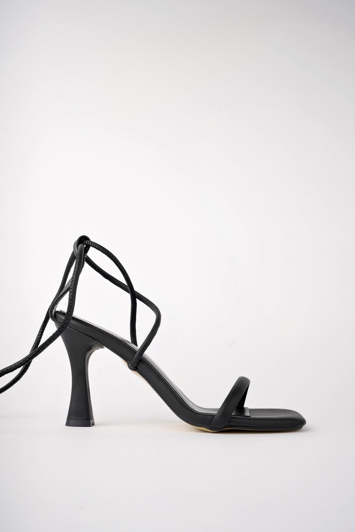 Muggo CLARA Garantili Küt Burun Bilekten Bağlamalı Tek Bant Kadın Topuklu Ayakkabı