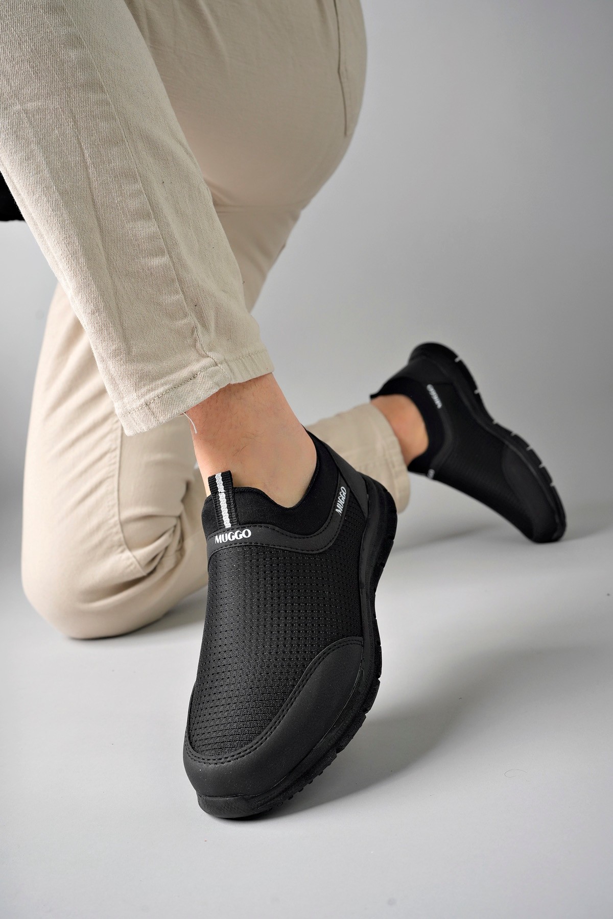 Muggo PODGO Garantili Unisex Ortopedik Bağcıksız Nefes Alabilen Hafif Yürüyüş Sneaker Spor Ayakkabı - SİYAH