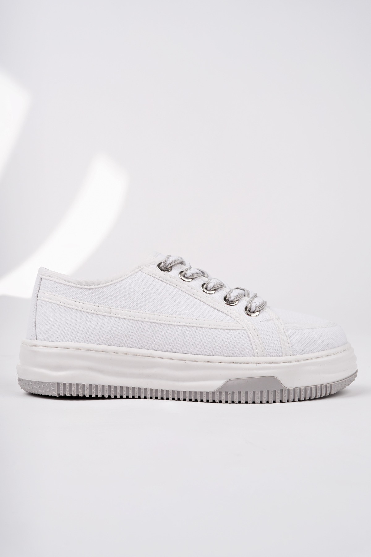 Muggo CARİNA Kalın Taban Bağcıklı Kadın Günlük Sneaker Spor Ayakkabı