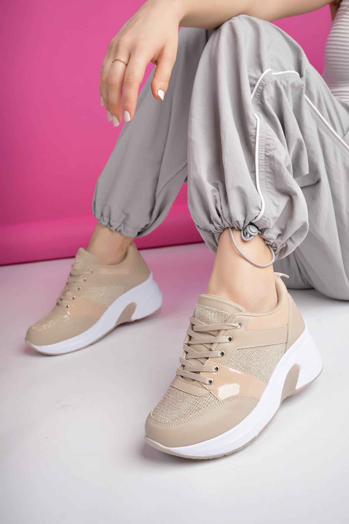 Muggo MARLON Garantili Kadın Ortopedik Yüksek Taban Günlük Bağcıklı Simli Sneaker Spor Ayakkabı - BEJ