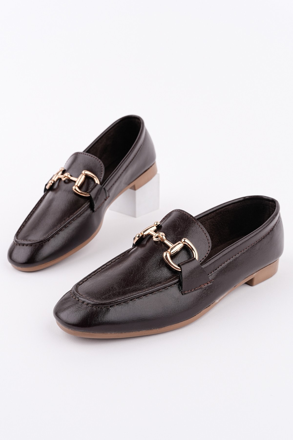 Muggo STRİDE Metal Tokalı Kadın Günlük Loafer Ayakkabı - KAHVERENGİ