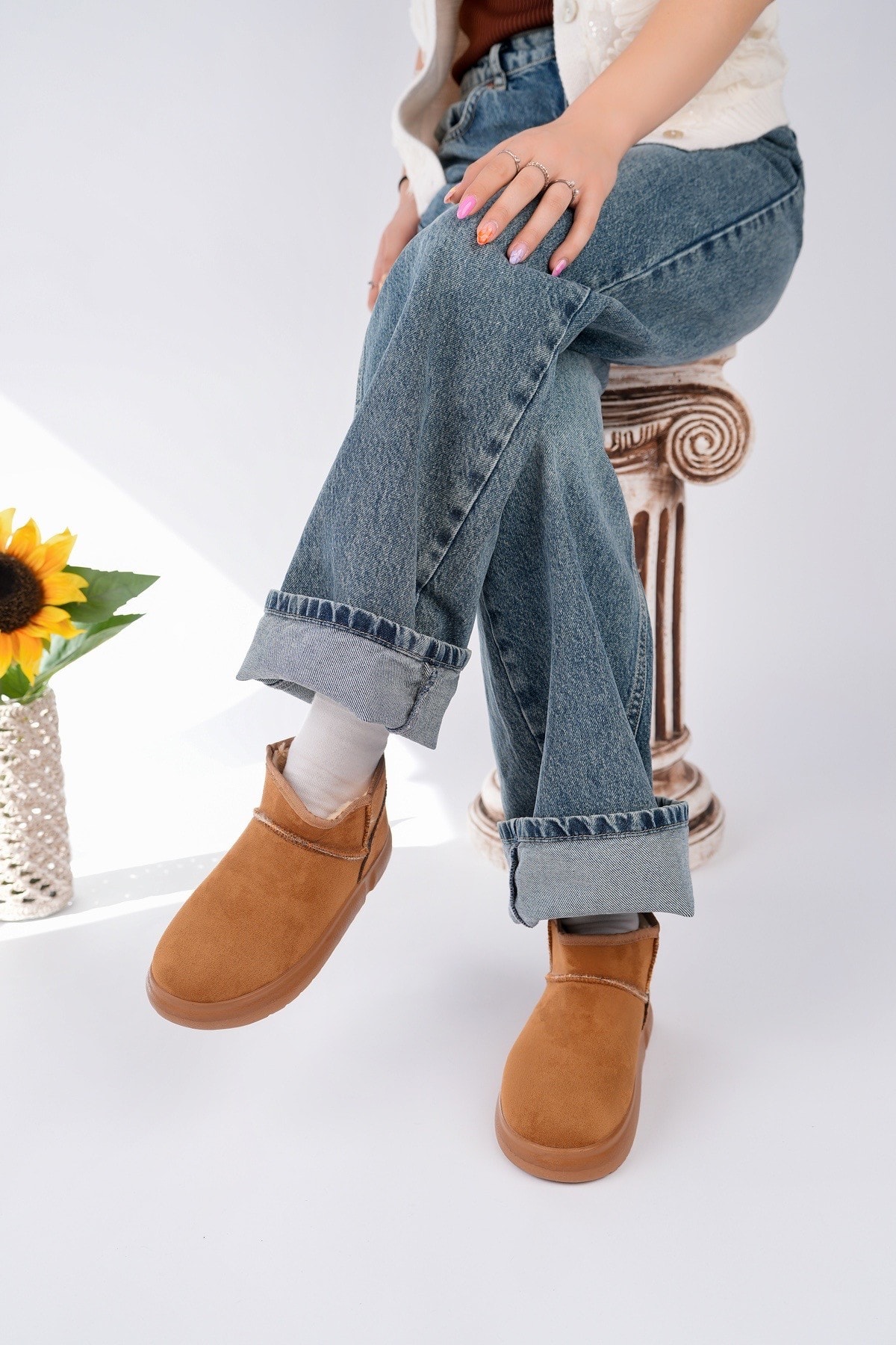 Muggo TAZZY Kadın Kalın Taban İçi Tüylü Günlük Mini Yarım Bot