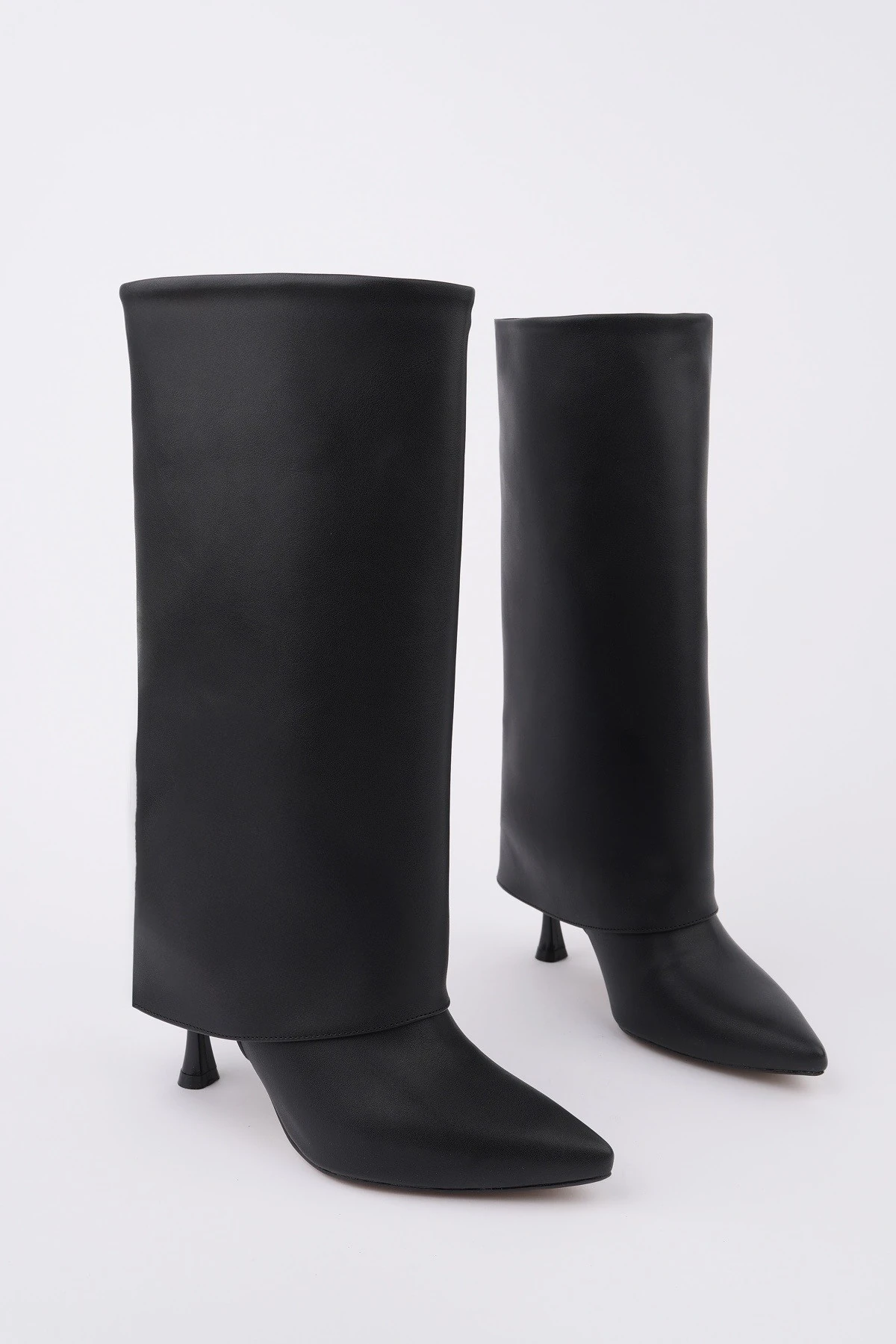 Muggo MİLENA Sivri Burun İnce Topuklu Kadın Çizme - SİYAH