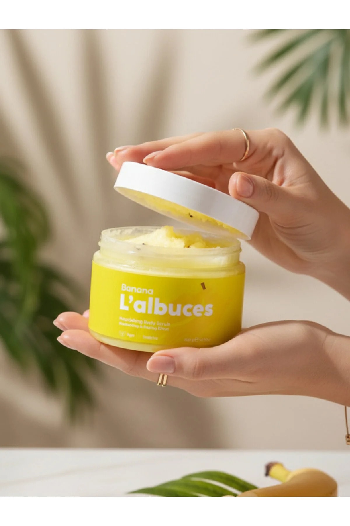 Banana Body Scrub 400gr – Vegan, Clean Ingredients, Banana Scented Smooth Skin Care