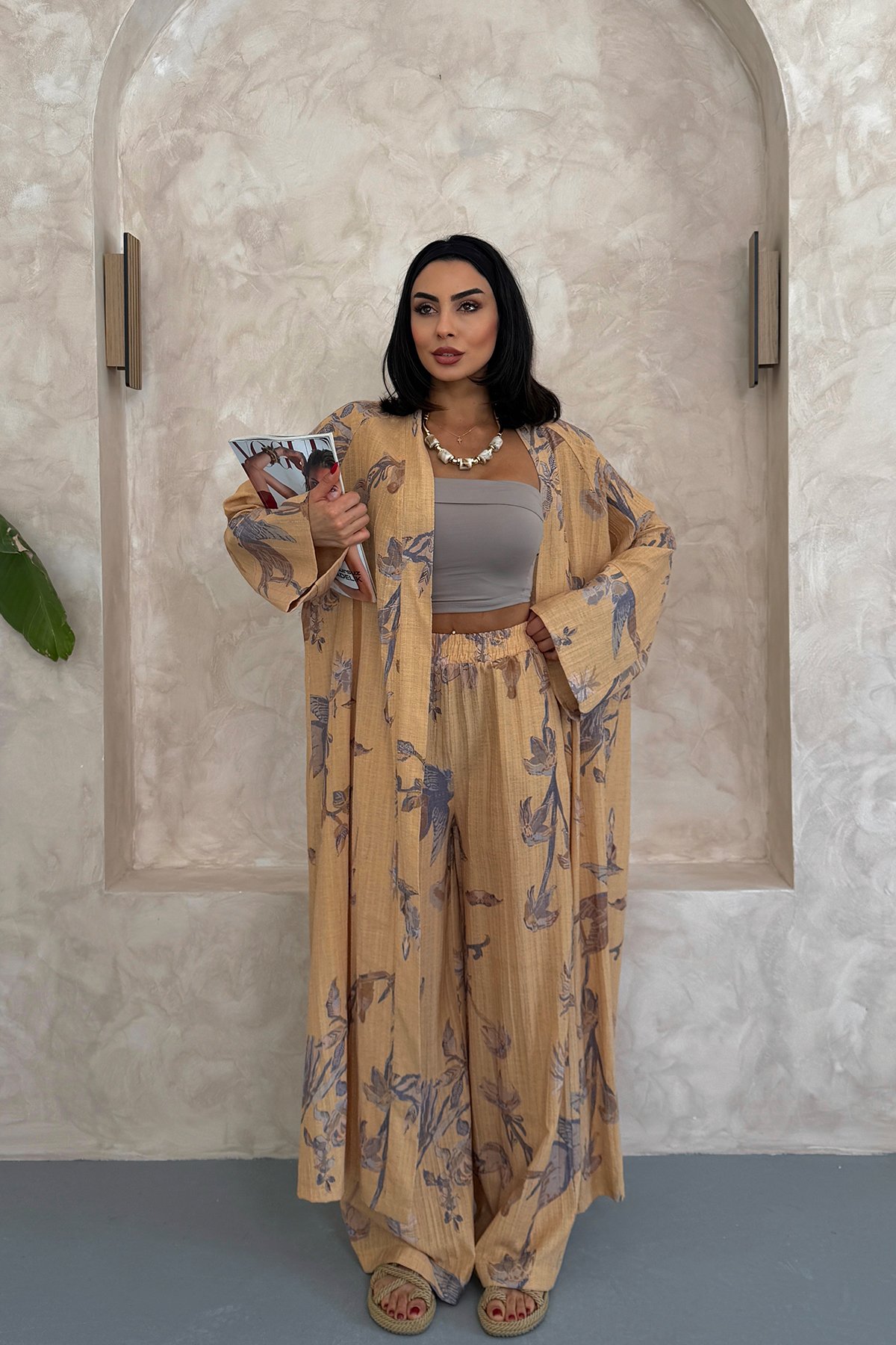 Çiçekli Uzun Alt Üst Kimono Takım - Camel