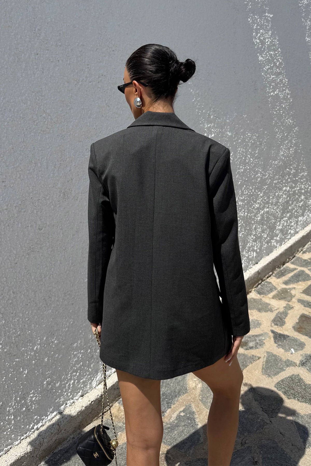 Taşlı Düğme Detaylı Tasarım Blazer Ceket