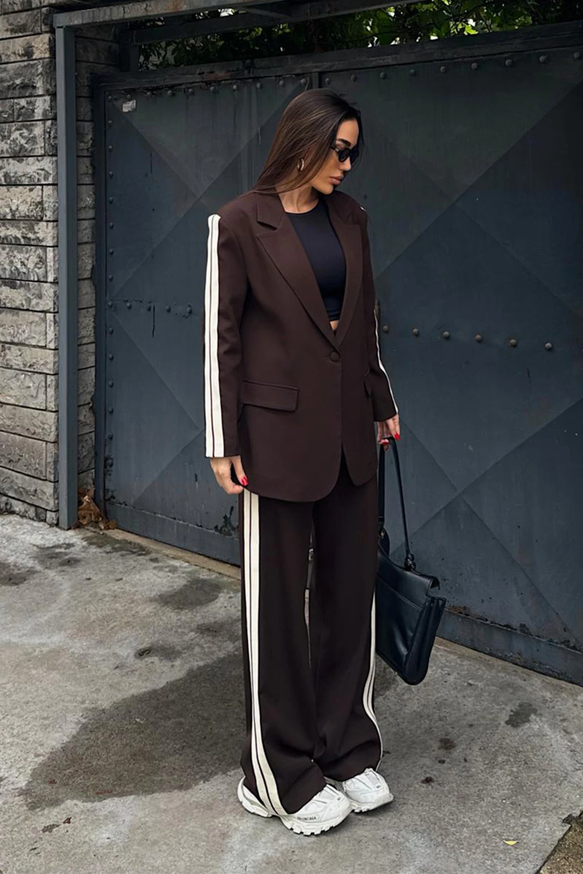 Şerit Detaylı Spor Şık Kadın Takım Elbise