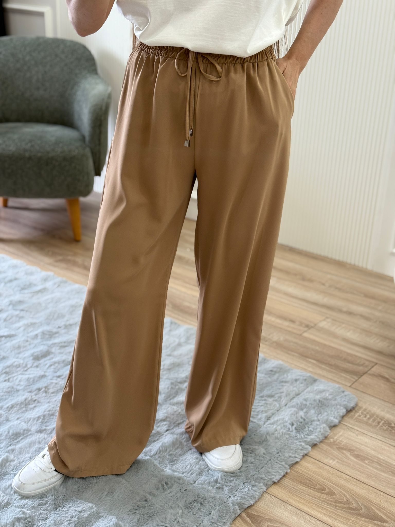 Beli Lastikli Geniş Paça Pantolon