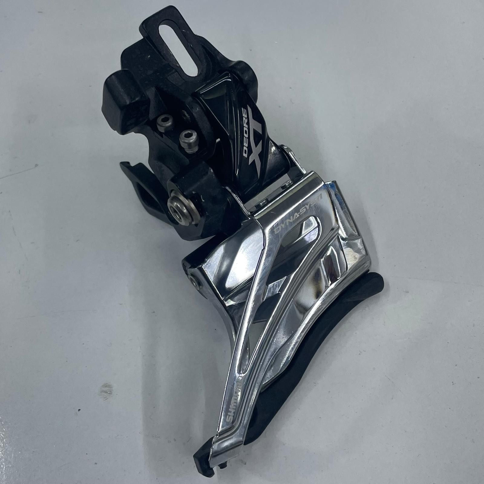 Shimano Deore XT 2'li Ön Aktarıcı FD-M8025