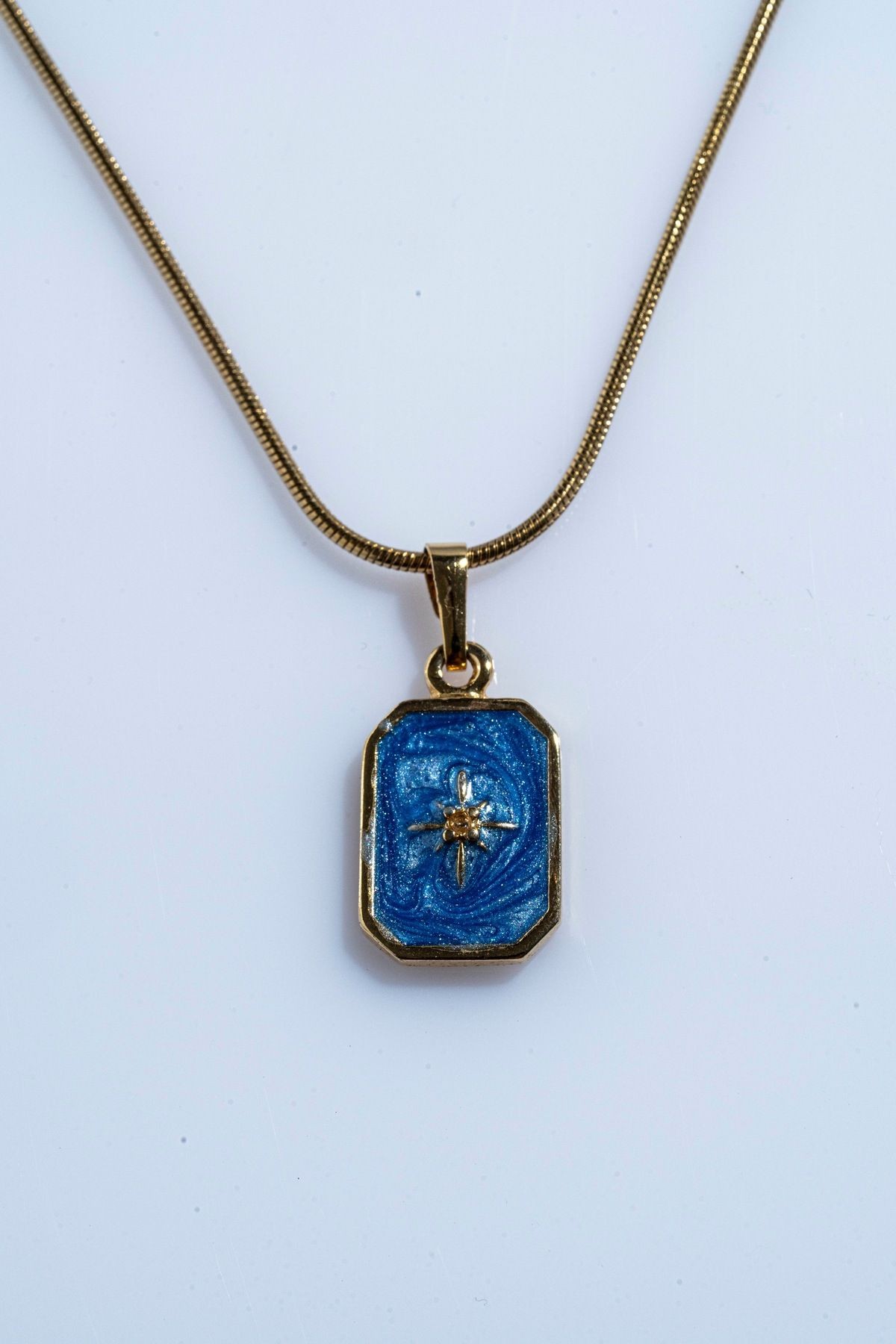 Astra Charm Kolye