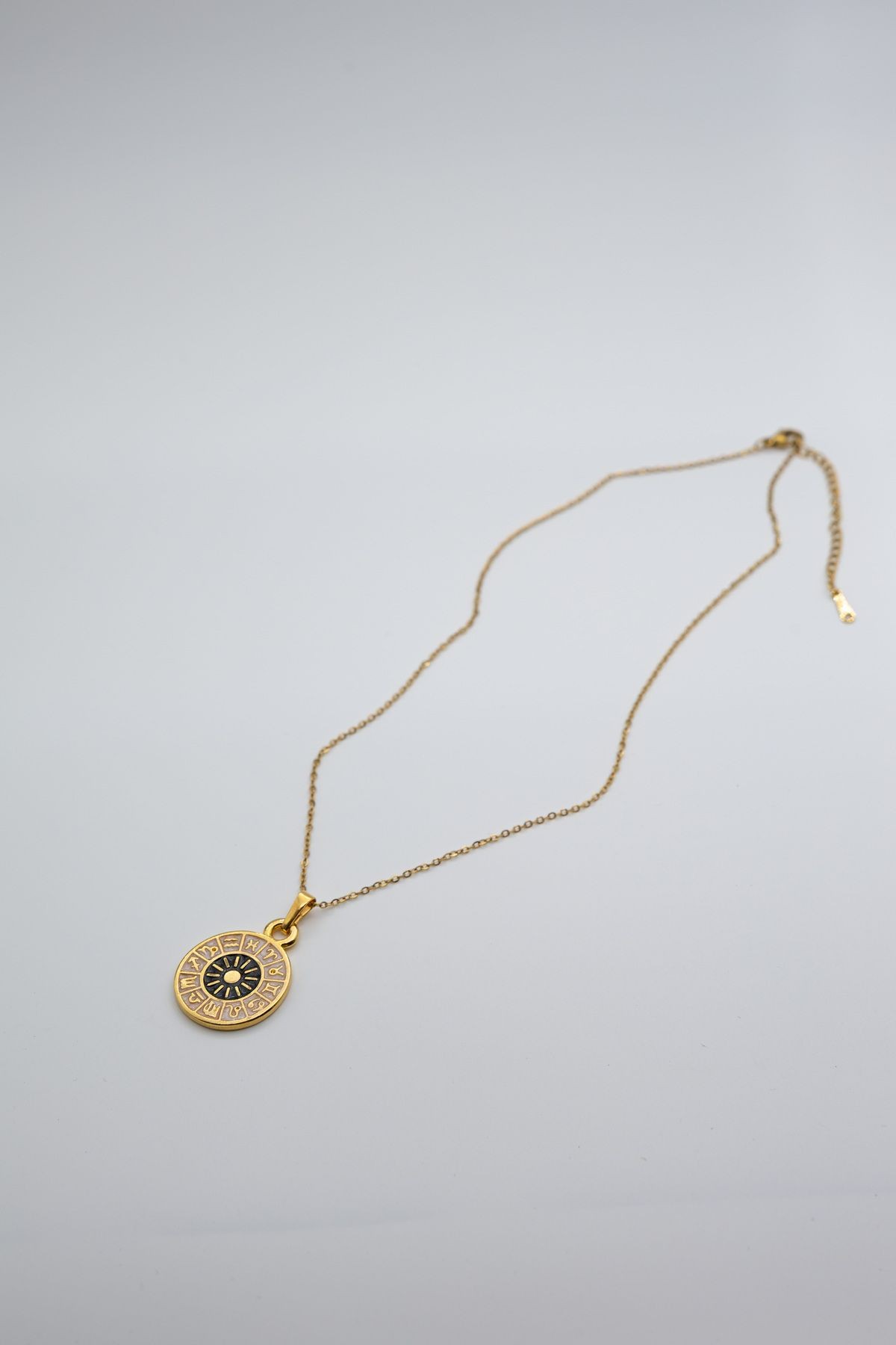 Zodiac Astro Kolye