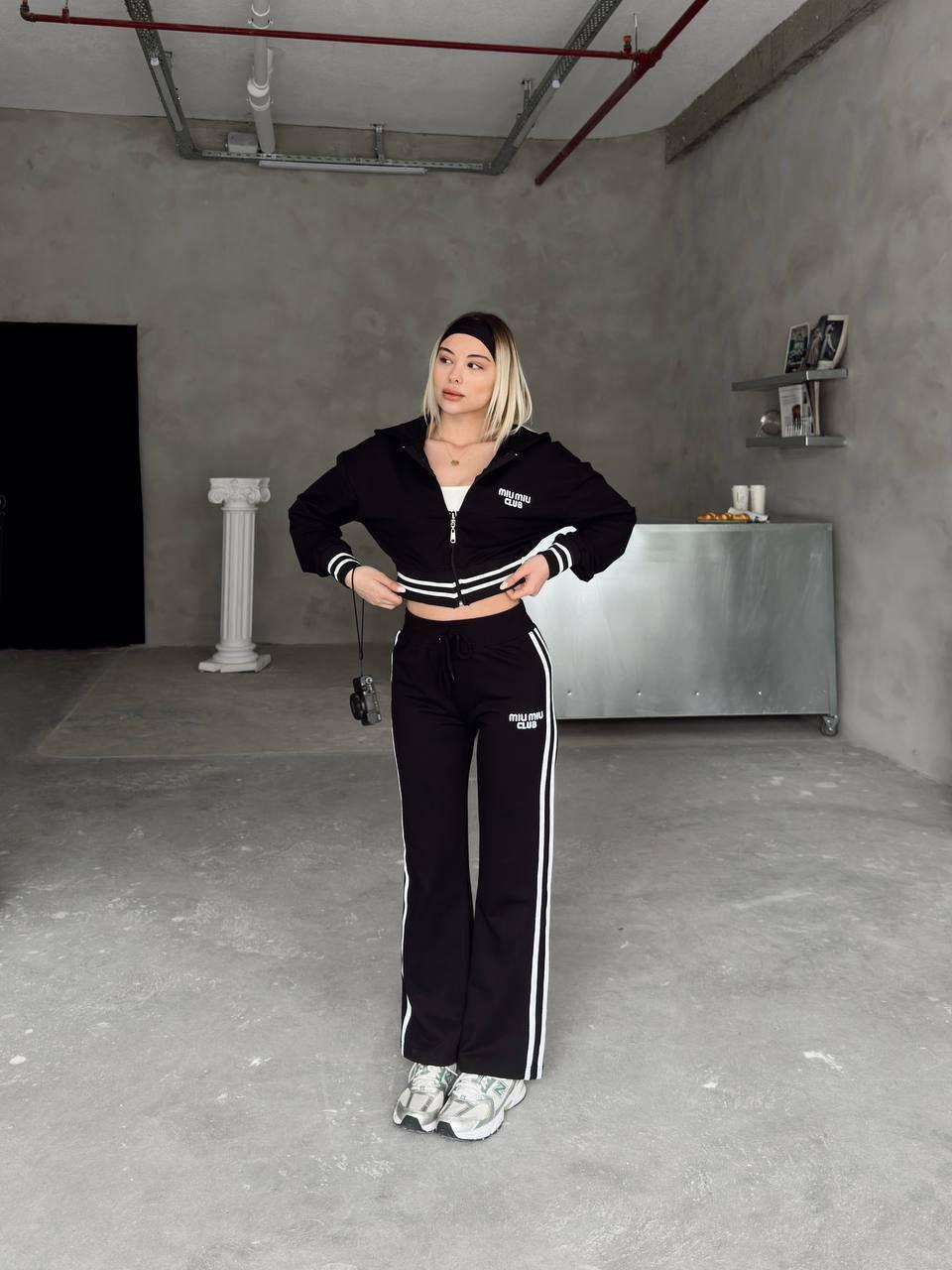 MIU MIU CLUB ÜÇLÜ TAKIM