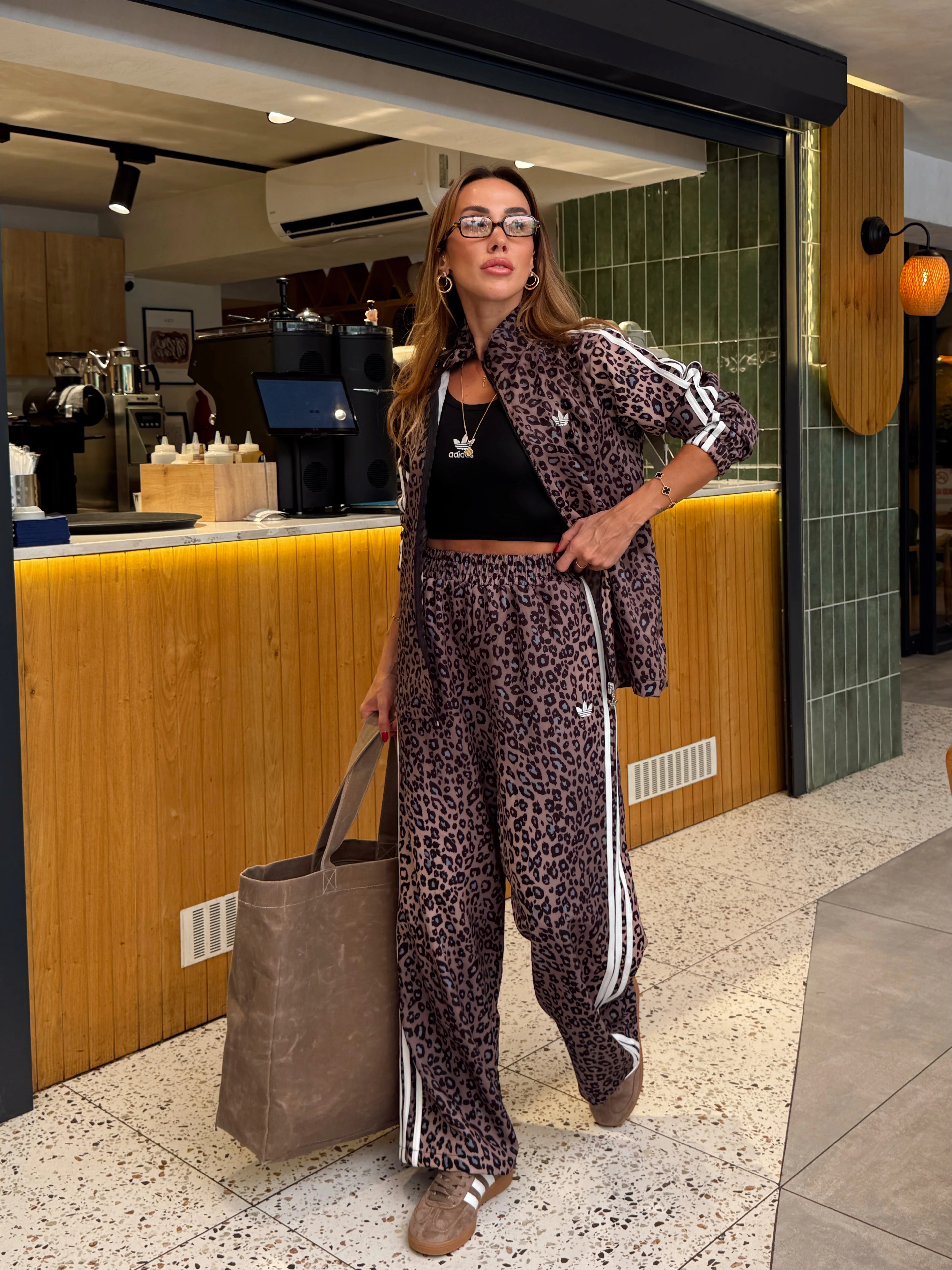 ADİDAS LEOPAR ÜÇLÜ TAKIM