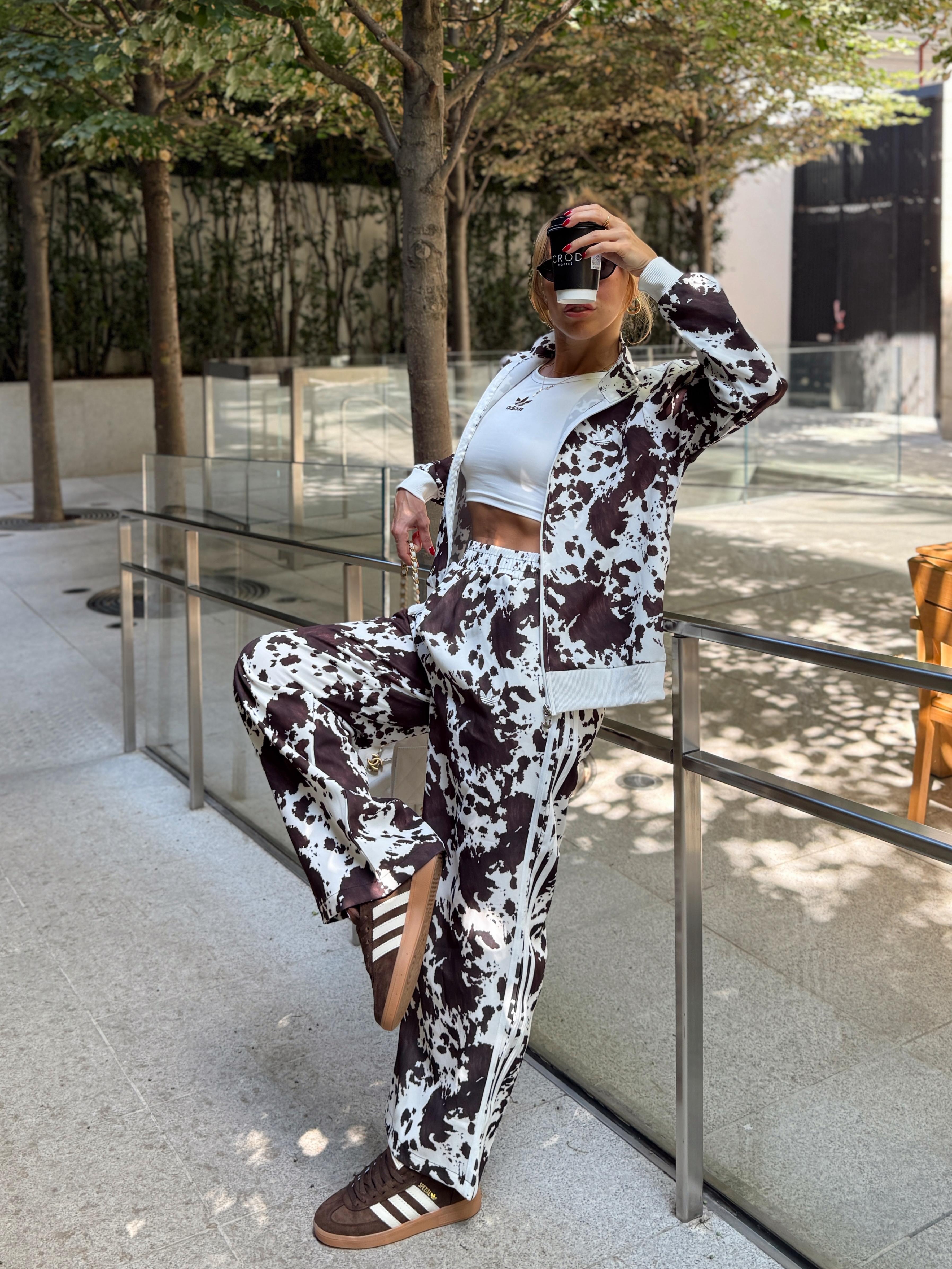 ADİDAS DANA DESEN ÜÇLÜ TAKIM