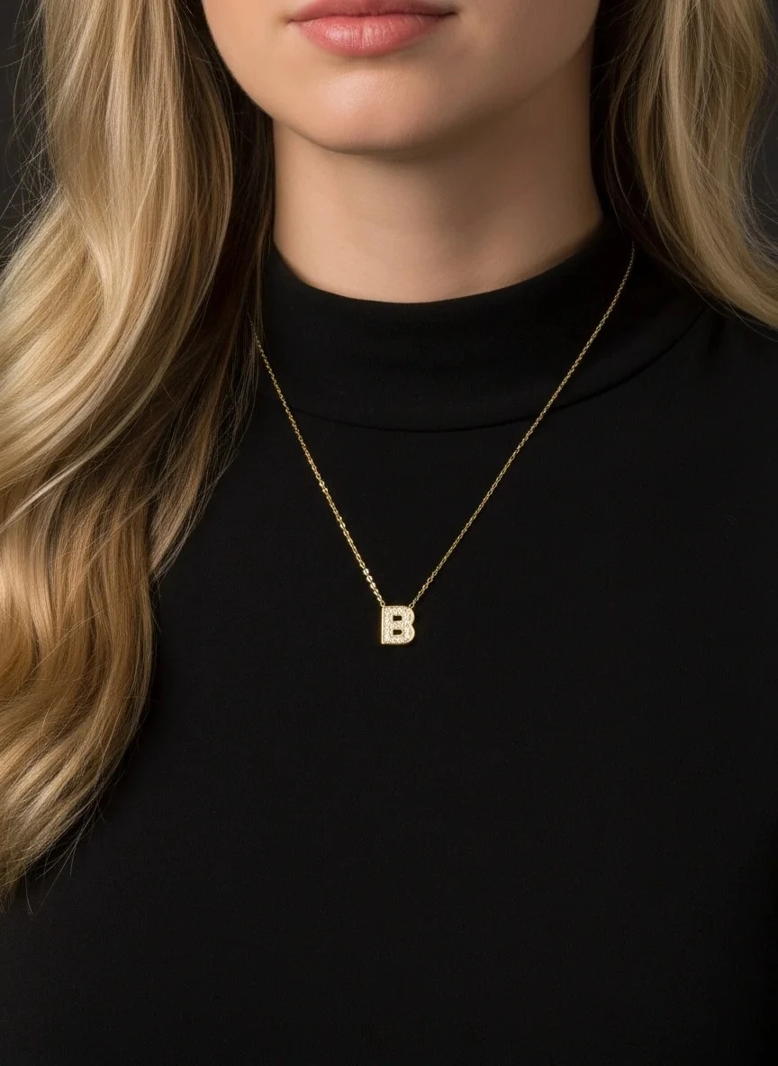 3 BOYUTLU B HARFİ ALTIN KOLYE