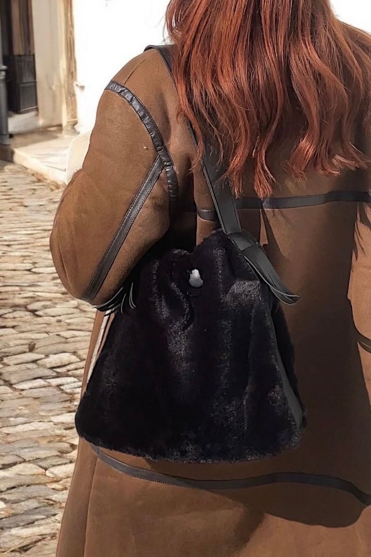 Mıknatıslı Peluş Çanta M6656