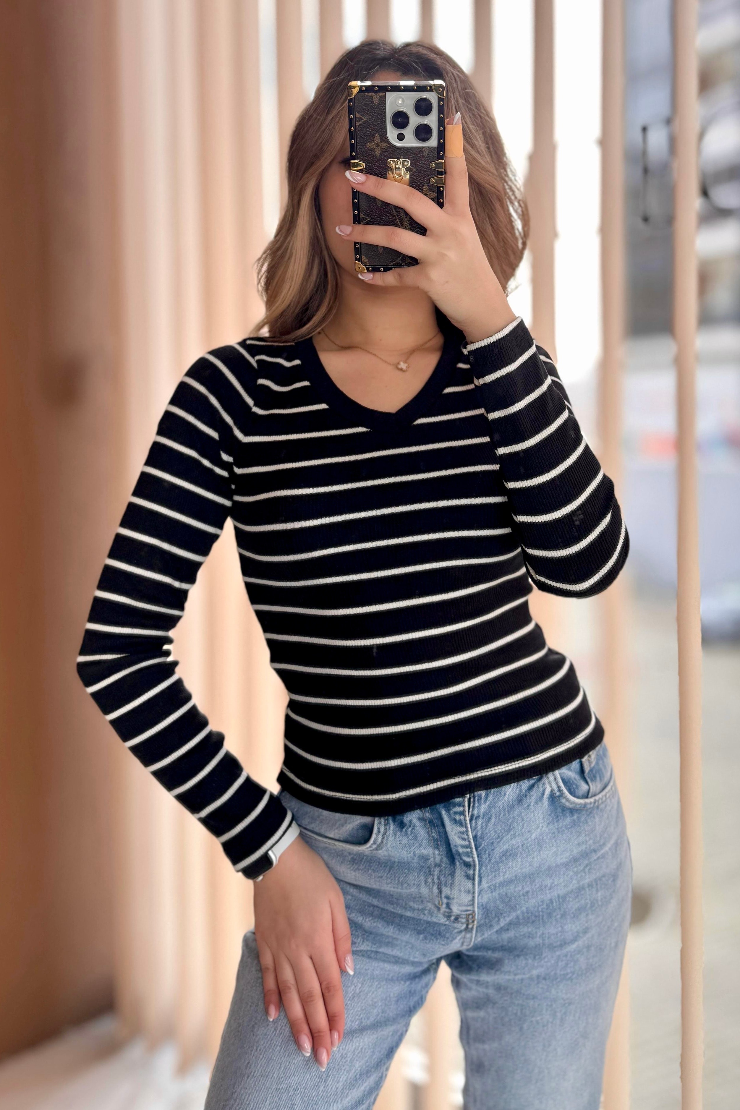 V Yaka Çizgili Waffle Bluz N5444 - siyah