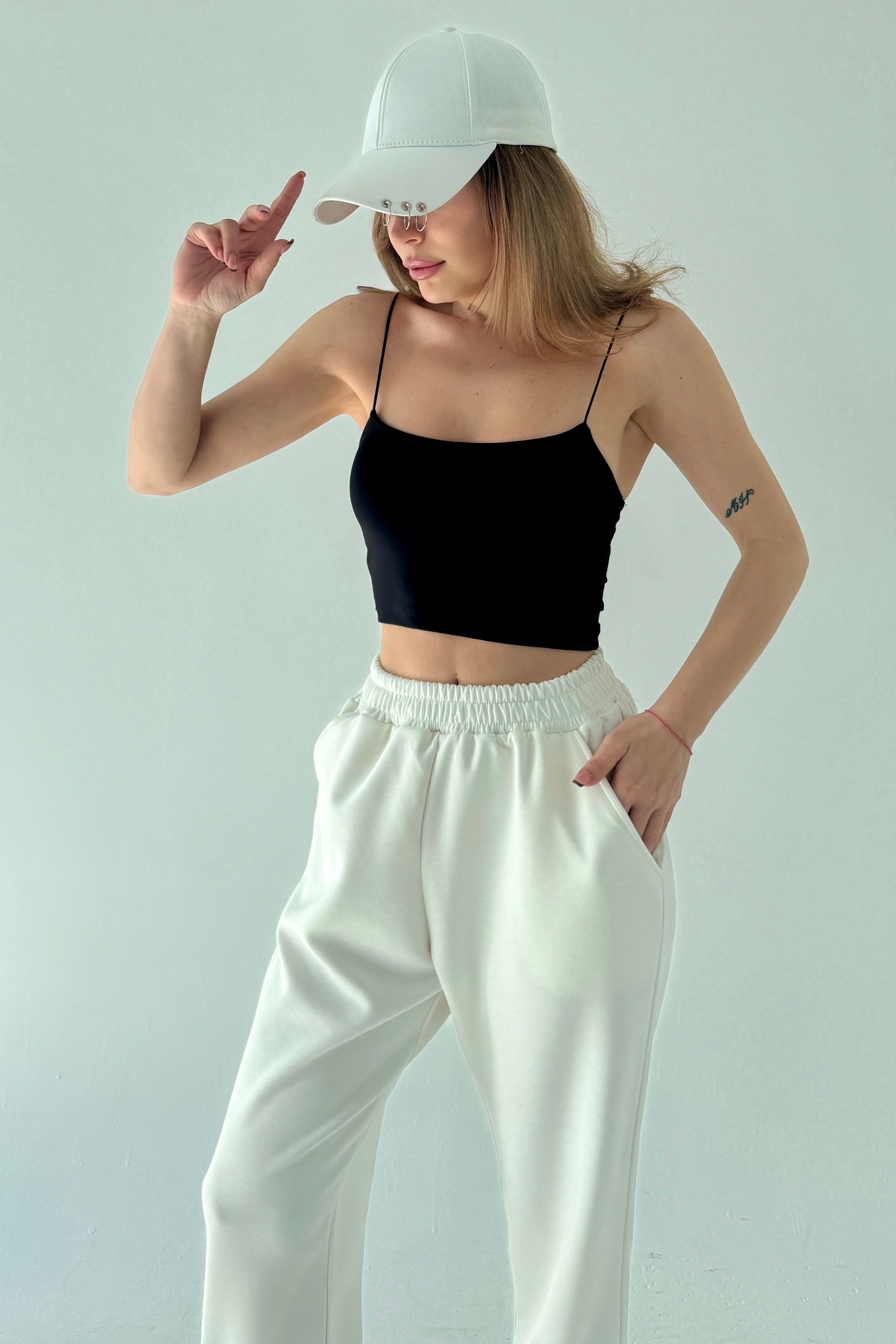 Beyaz Jogger Tekalt V3000