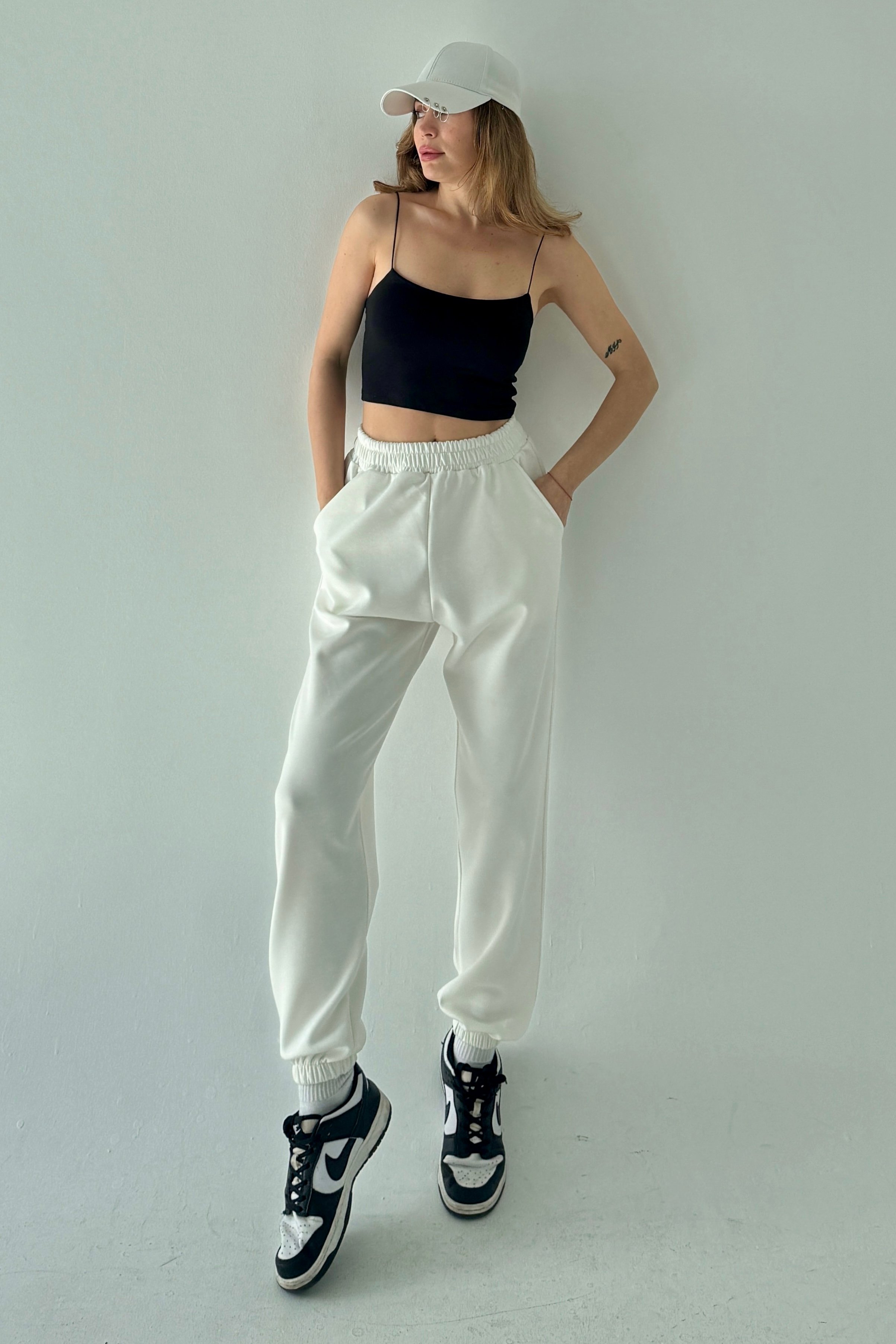 Beyaz Jogger Tekalt V3000