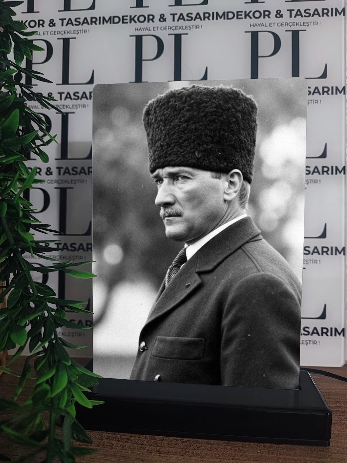 Atatürk Görselli Gece Lambası - 26