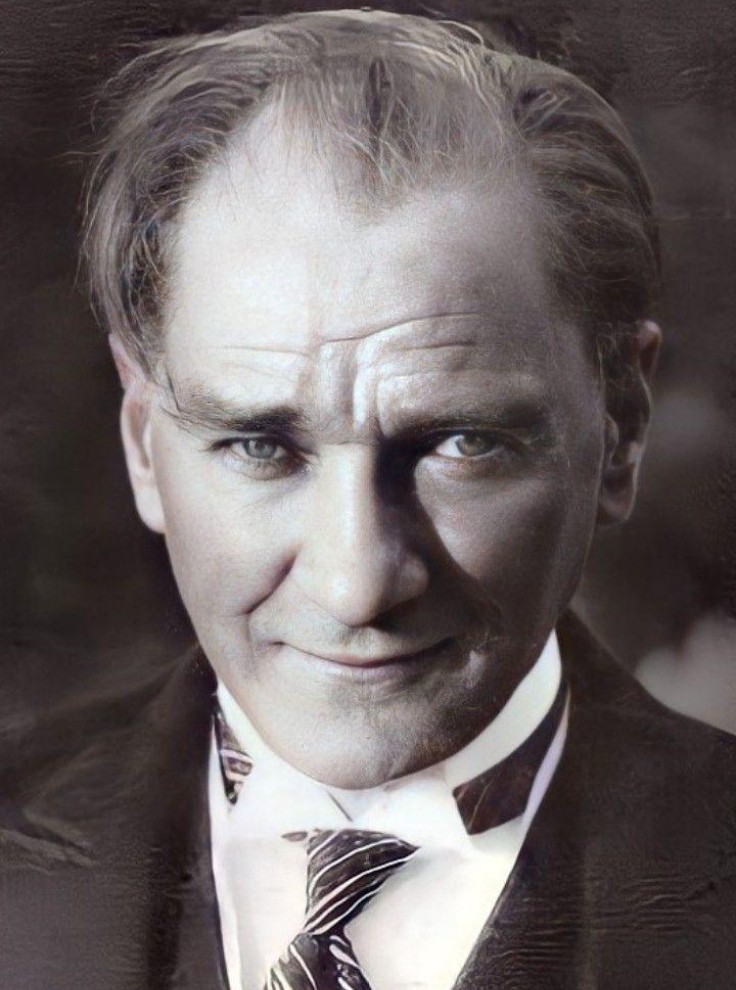Atatürk Görselli Tablo - 15