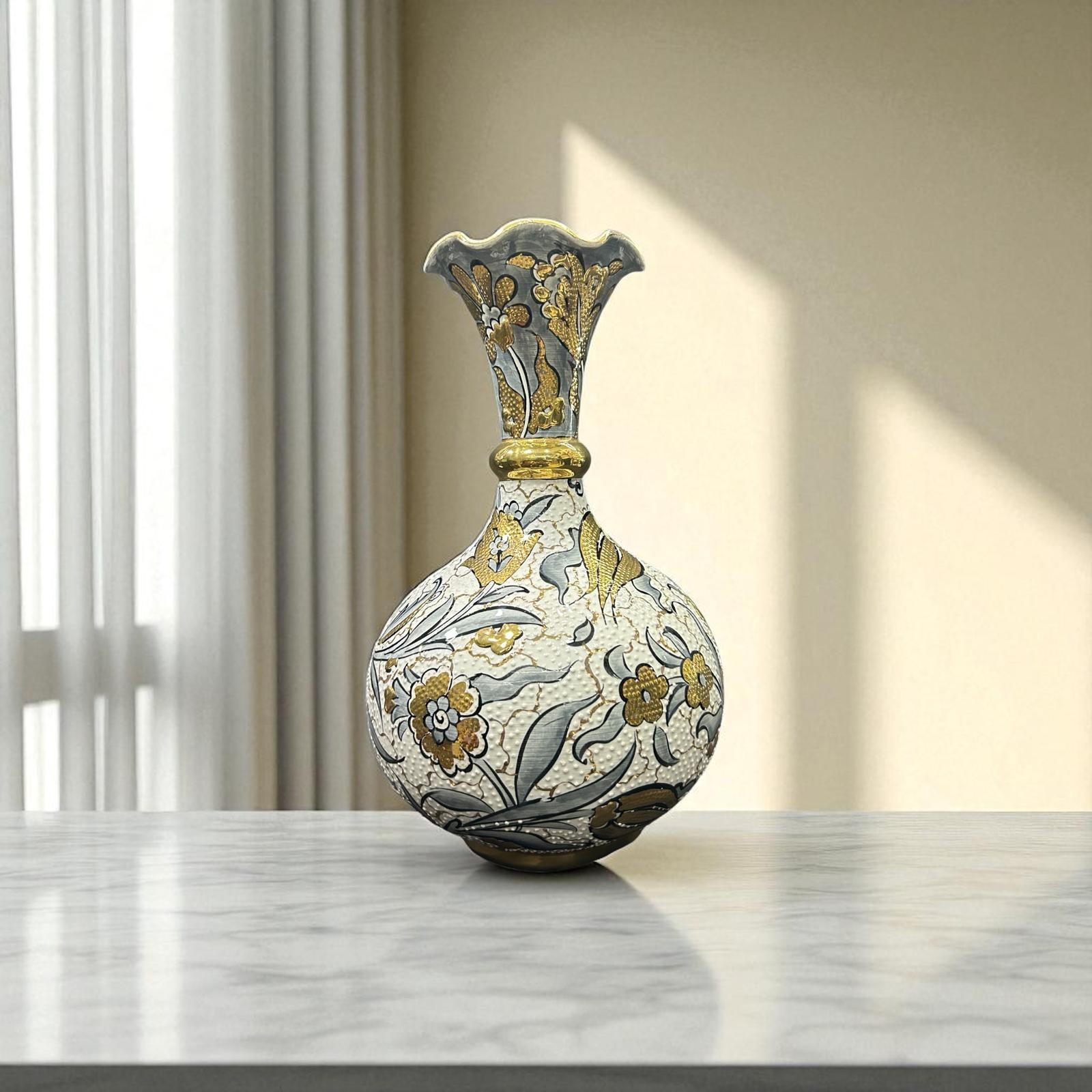 Altın Işıltılı El Yapımı Benzersiz Özel Çini Desenli Saf Altın İşlemeli Dekoratif Vazo 30 cm