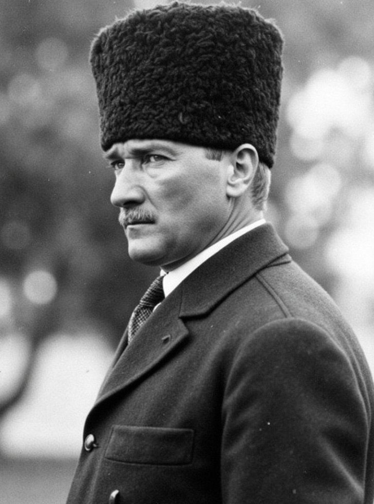 Atatürk Görselli Tablo - 24
