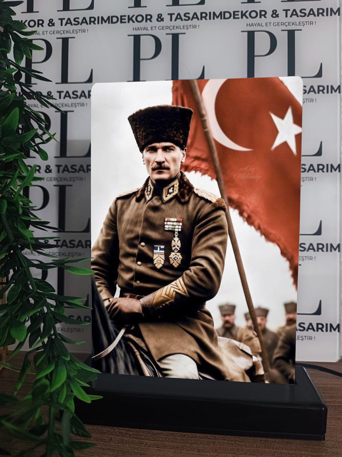 Atatürk Görselli Gece Lambası - 18