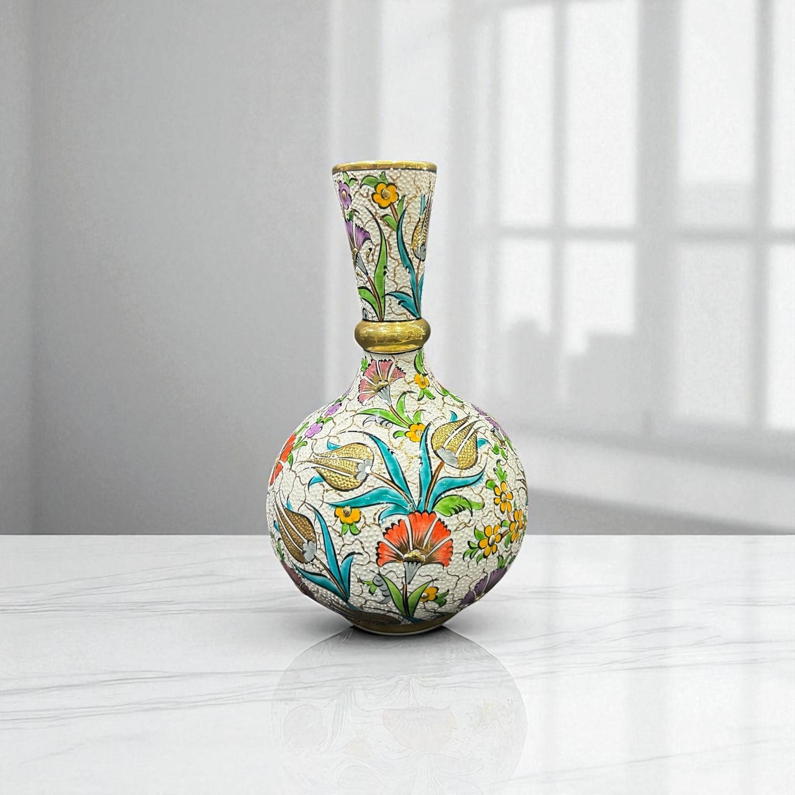 El Yapımı Özel Çini Desenli Saf Altın İşlemeli Dekoratif Vazo 30 cm