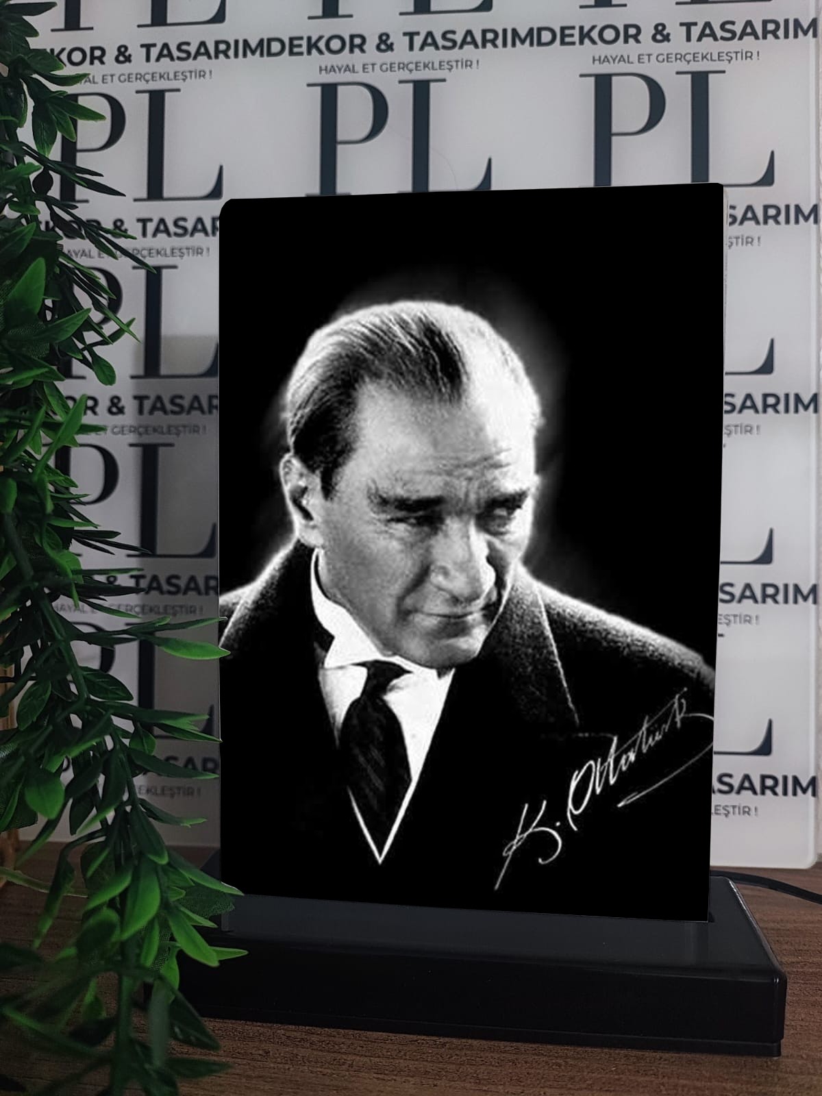 Atatürk Görselli Gece Lambası - 08