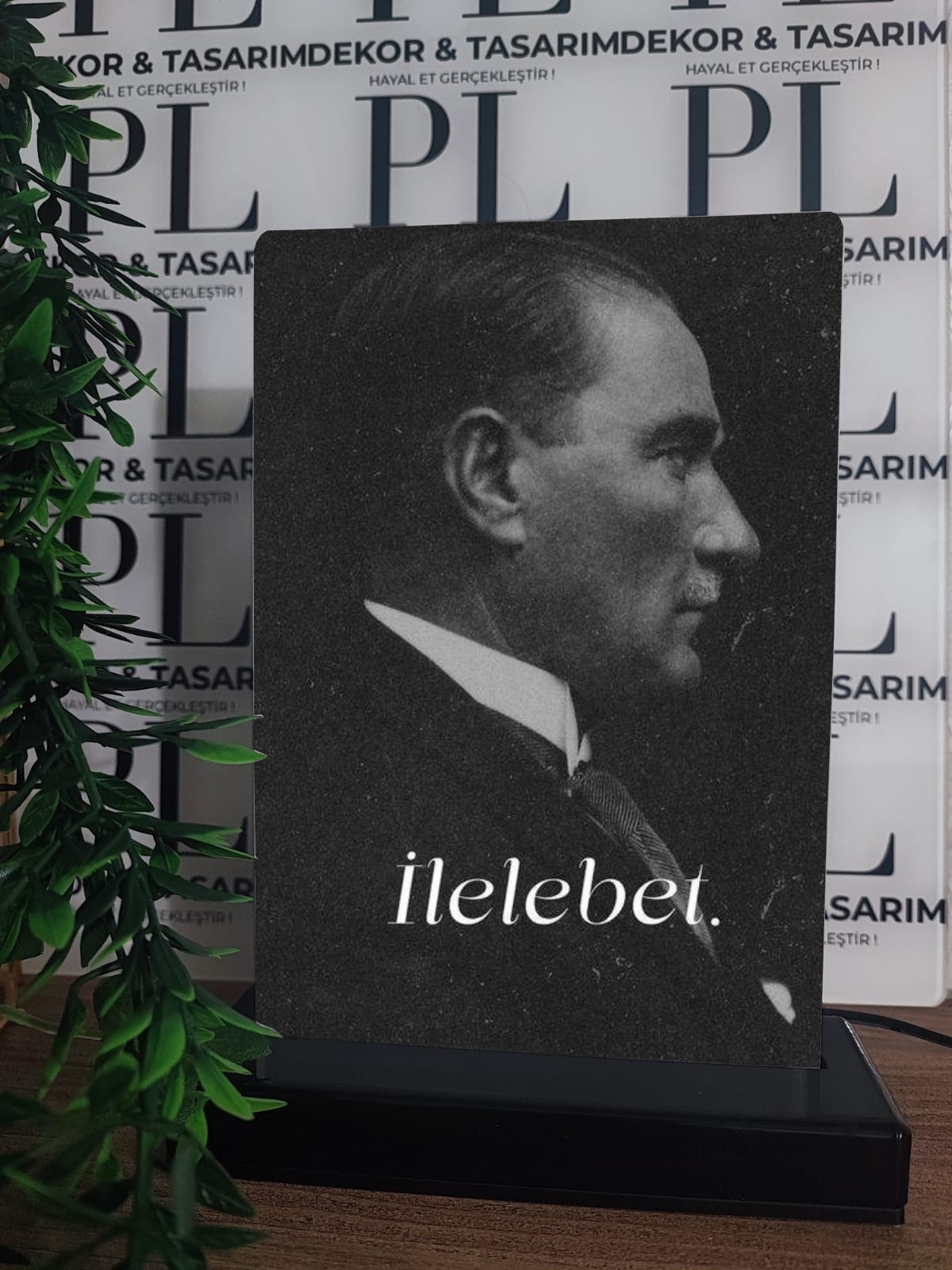 Atatürk Görselli Gece Lambası - 28