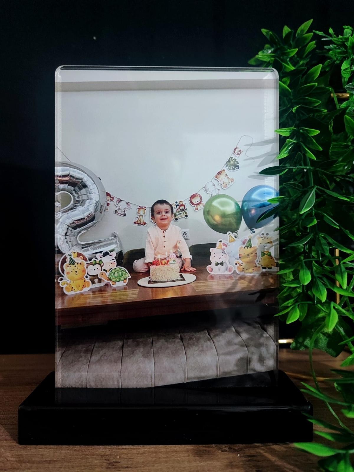 Kişiye Özel Ledli Gece Lambaları ile Doğum Günlerinizi Ölümsüzleştirin