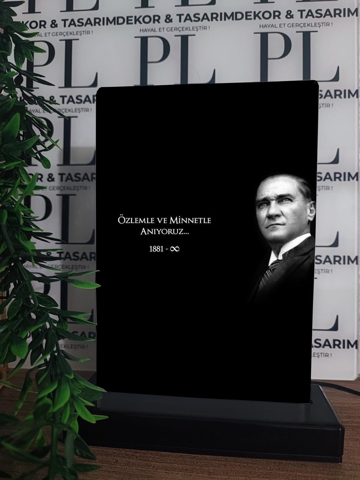 Atatürk Görselli Gece Lambası - 29
