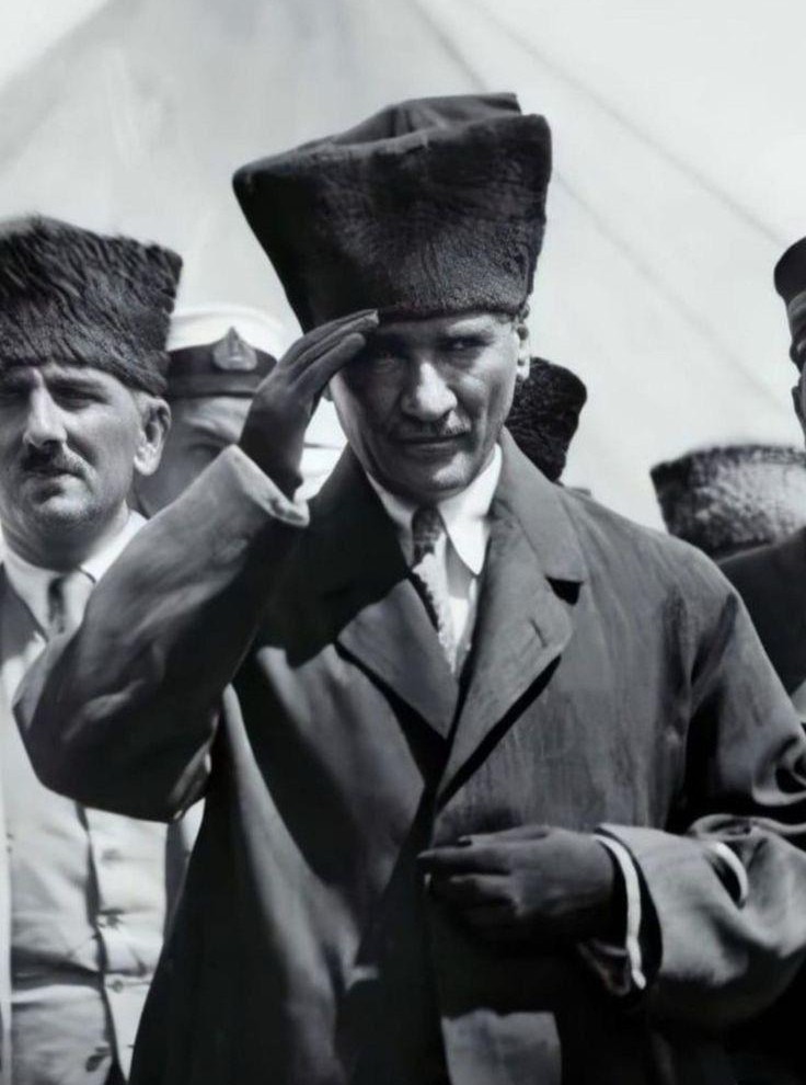 Atatürk Görselli Tablo - 17