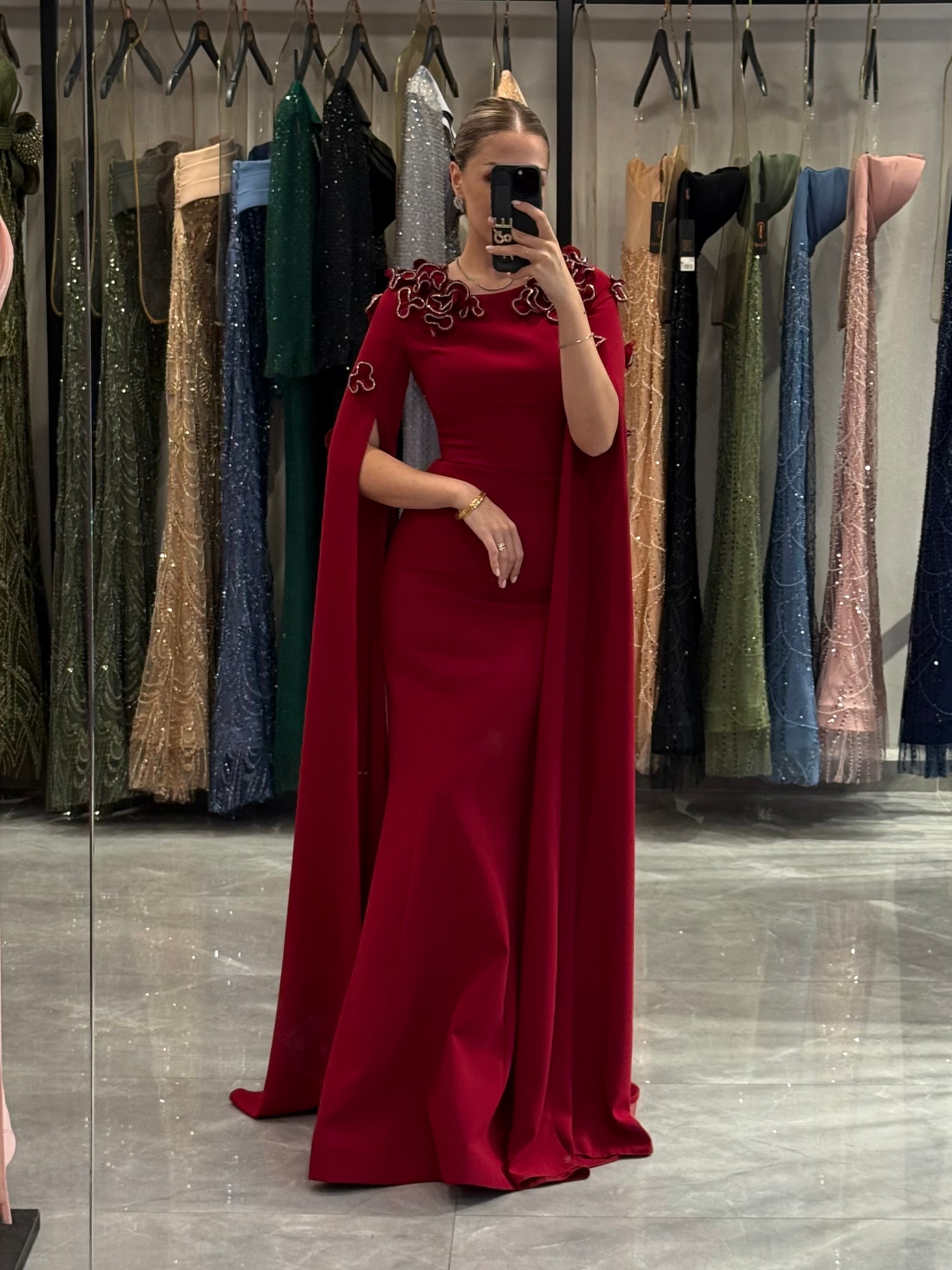 Çiçek Aplikeli Abiye Elbise - BORDO