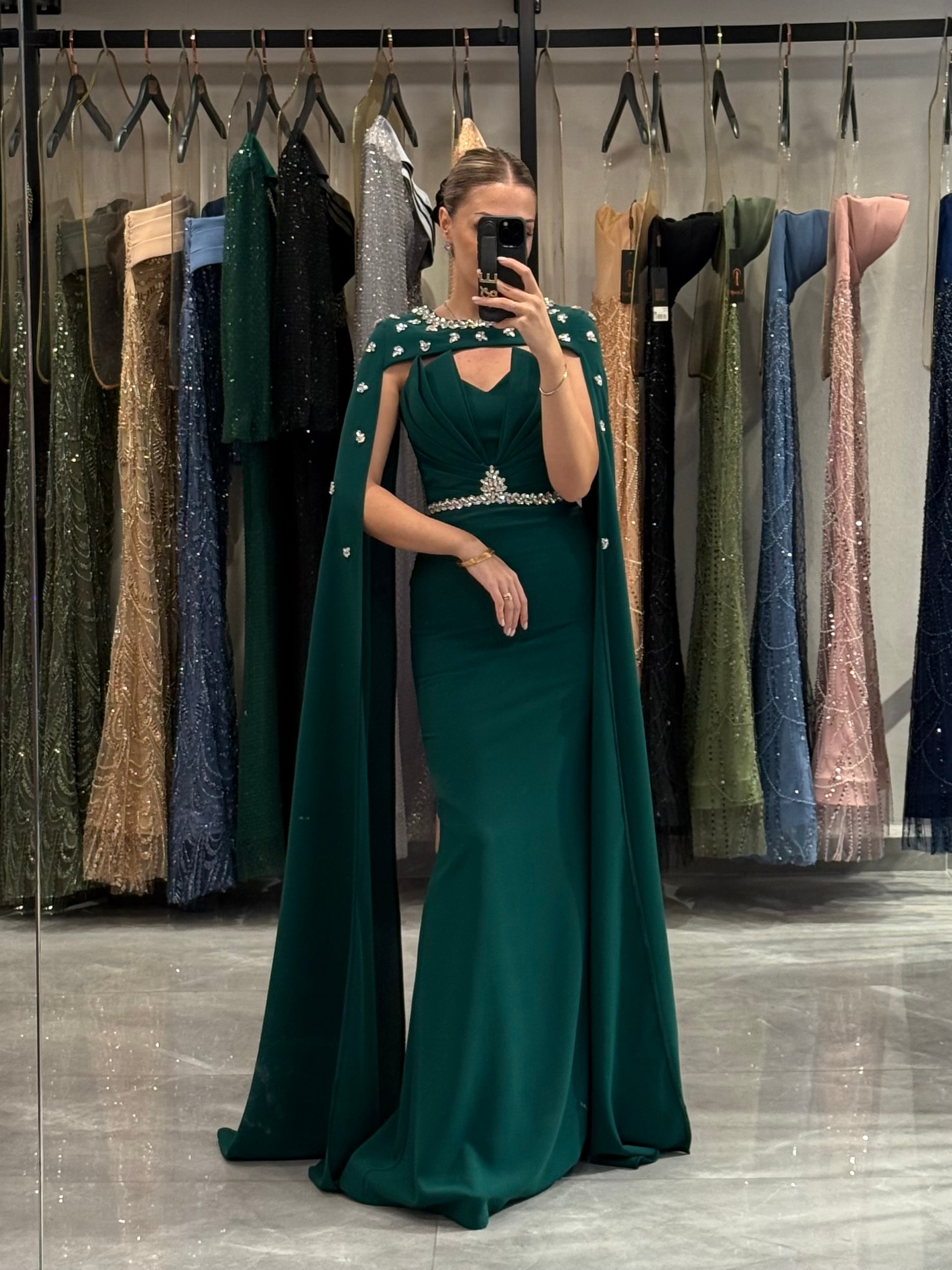 Drape Detaylı Ve Pelerinli Abiye Elbise - ZÜMRÜT